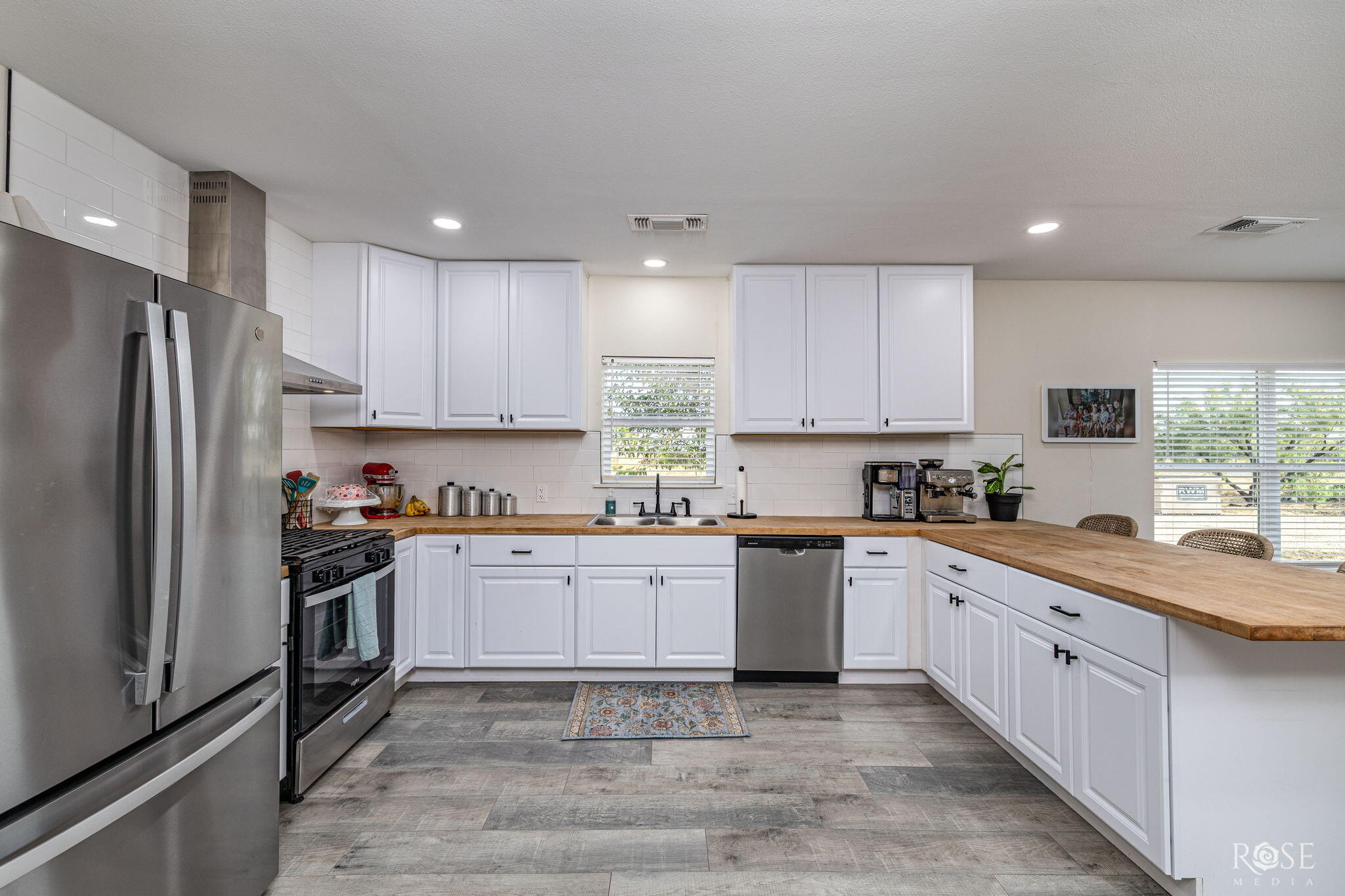 1826 Fm 2333 Property Photo 7