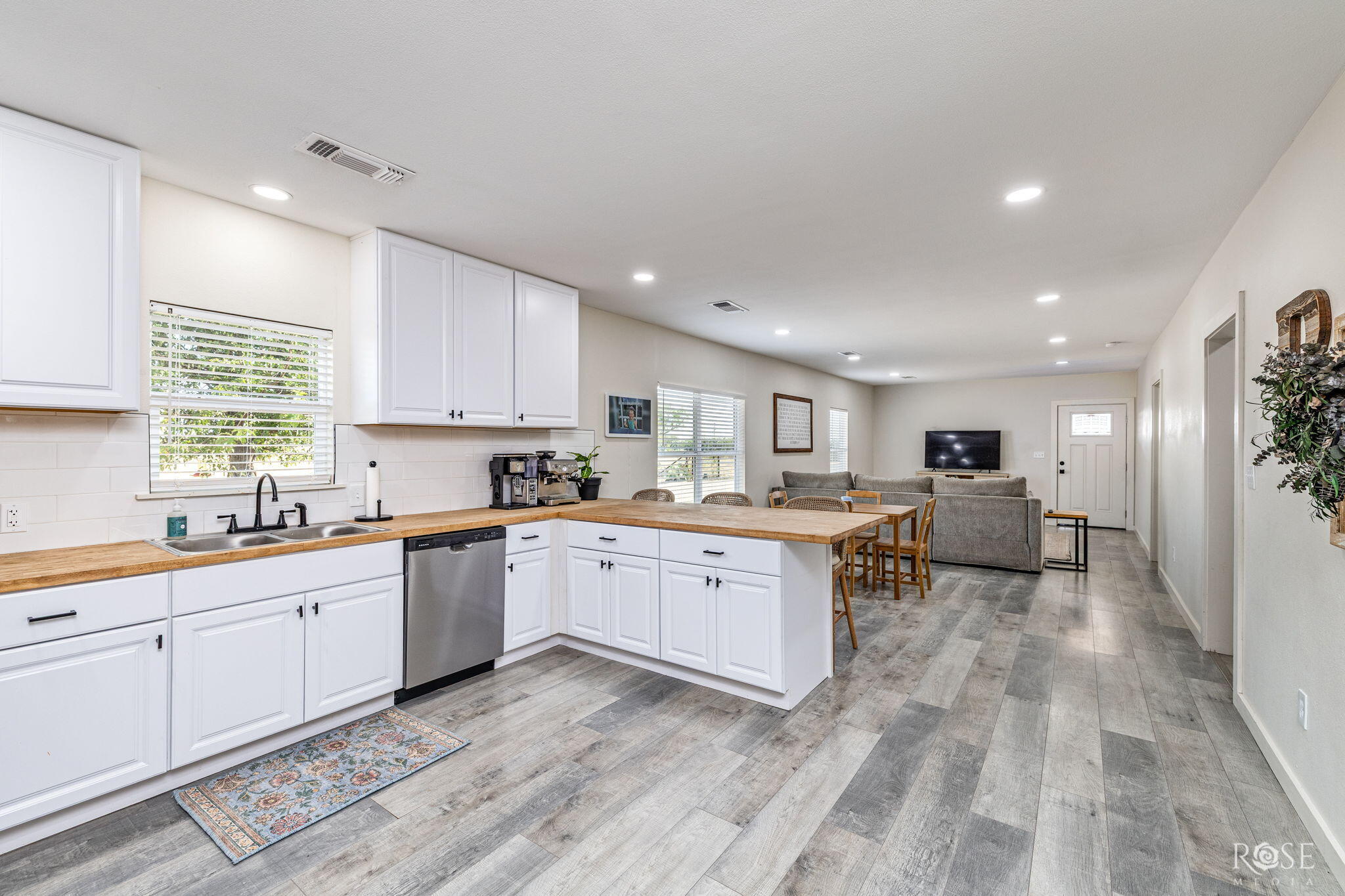 1826 Fm 2333 Property Photo 8