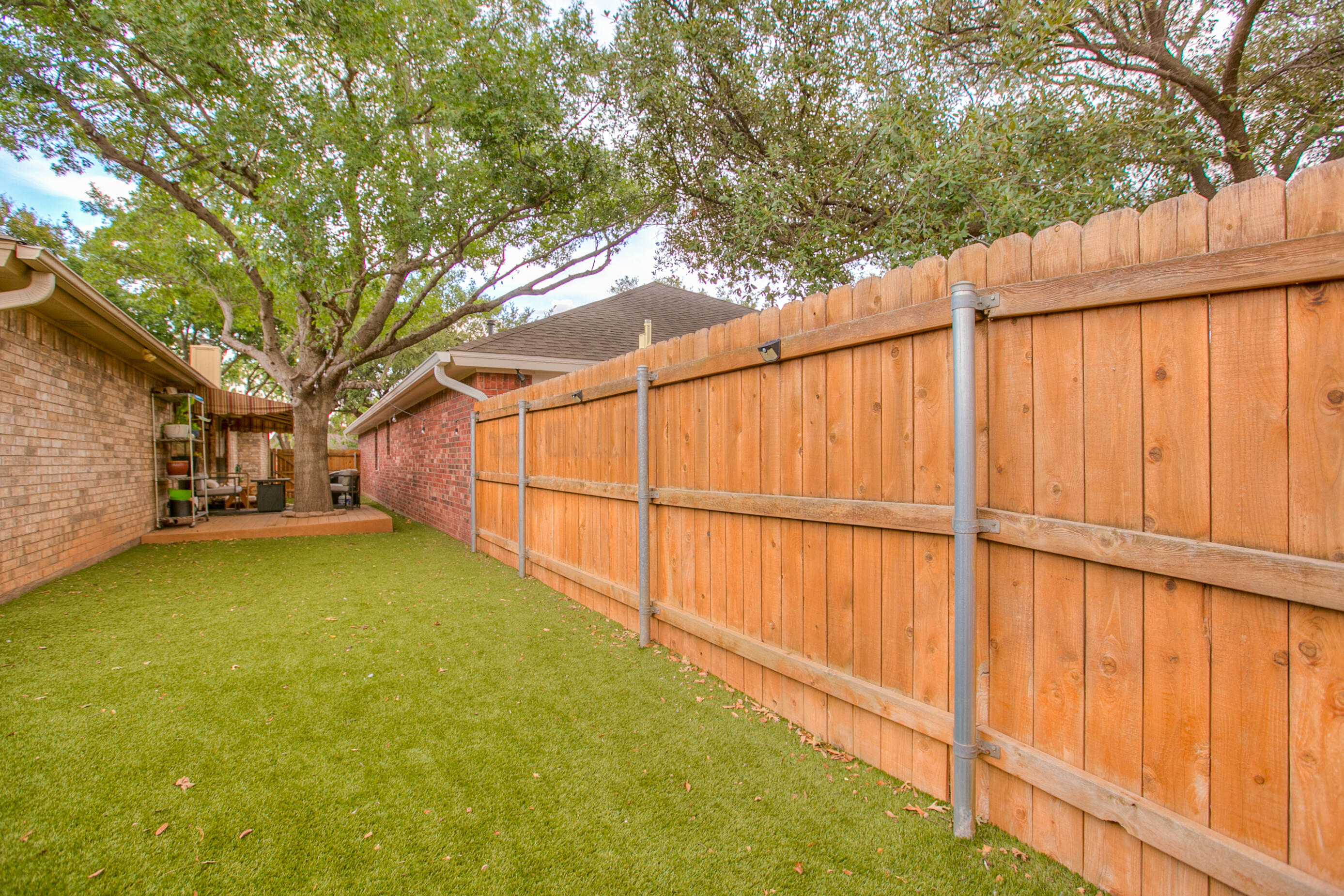 4529 Shingle Oak Lane Property Photo 17