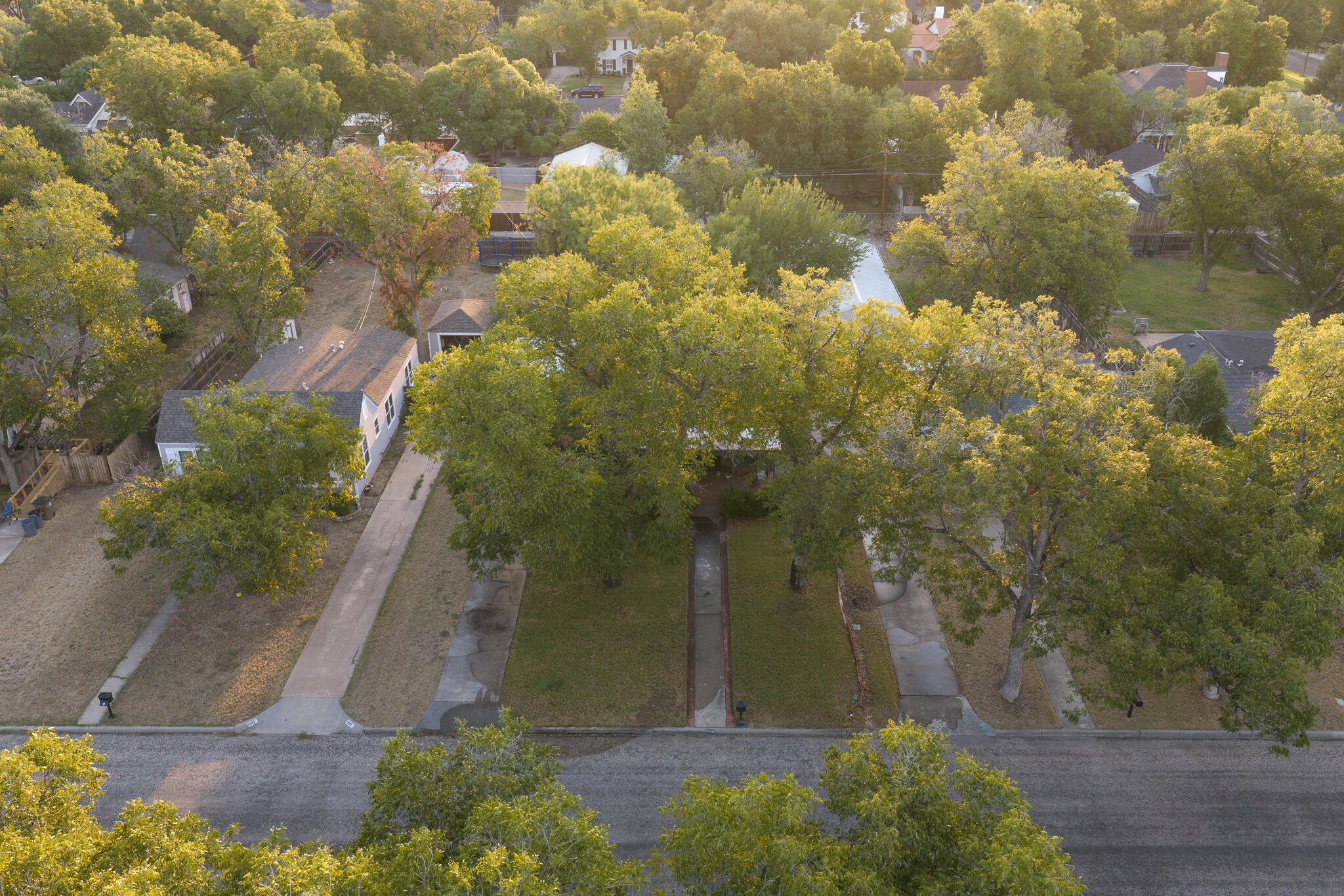 1506 S Monroe Street Property Photo 4