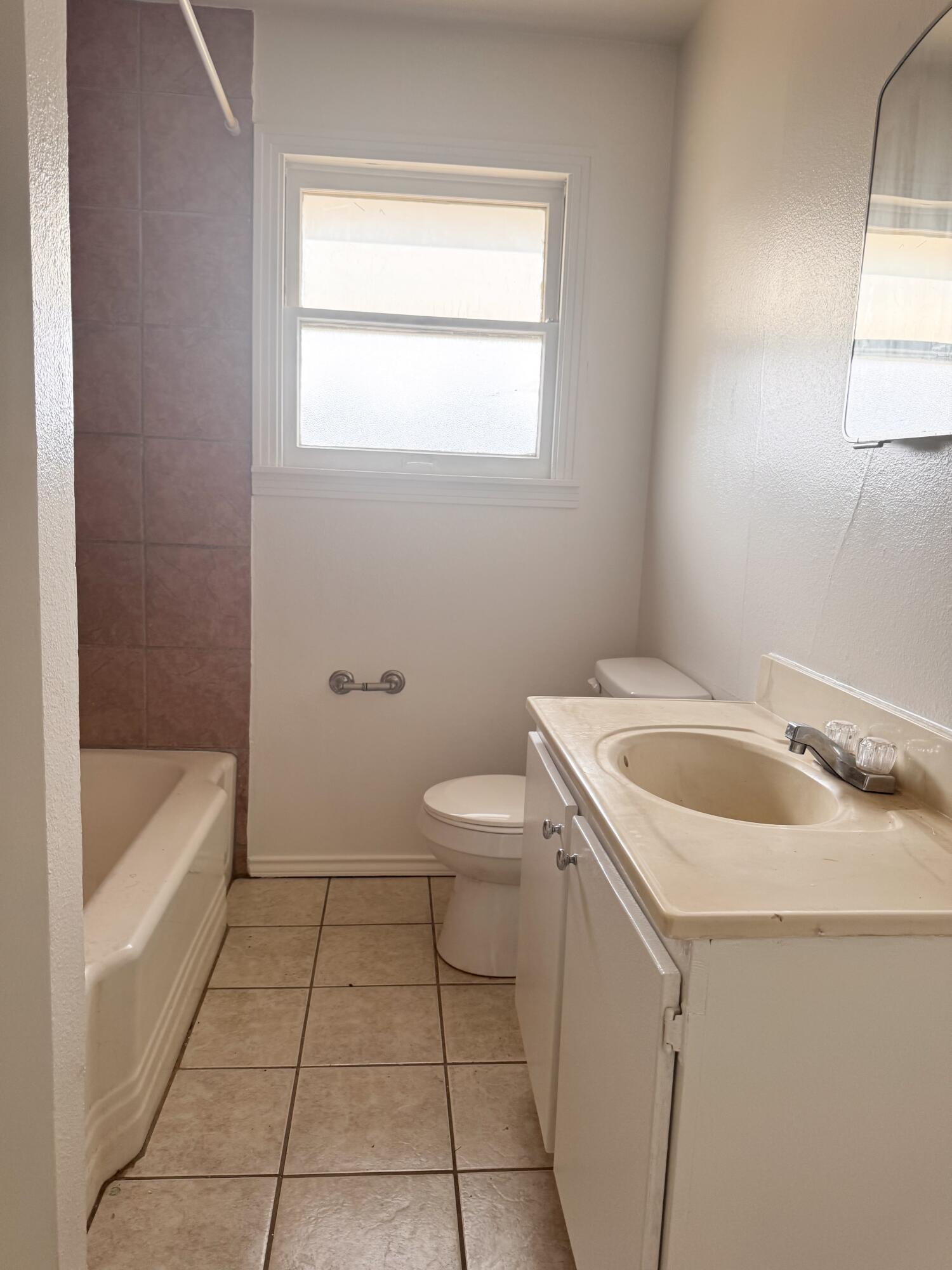 1530 Christoval Road Property Photo 7
