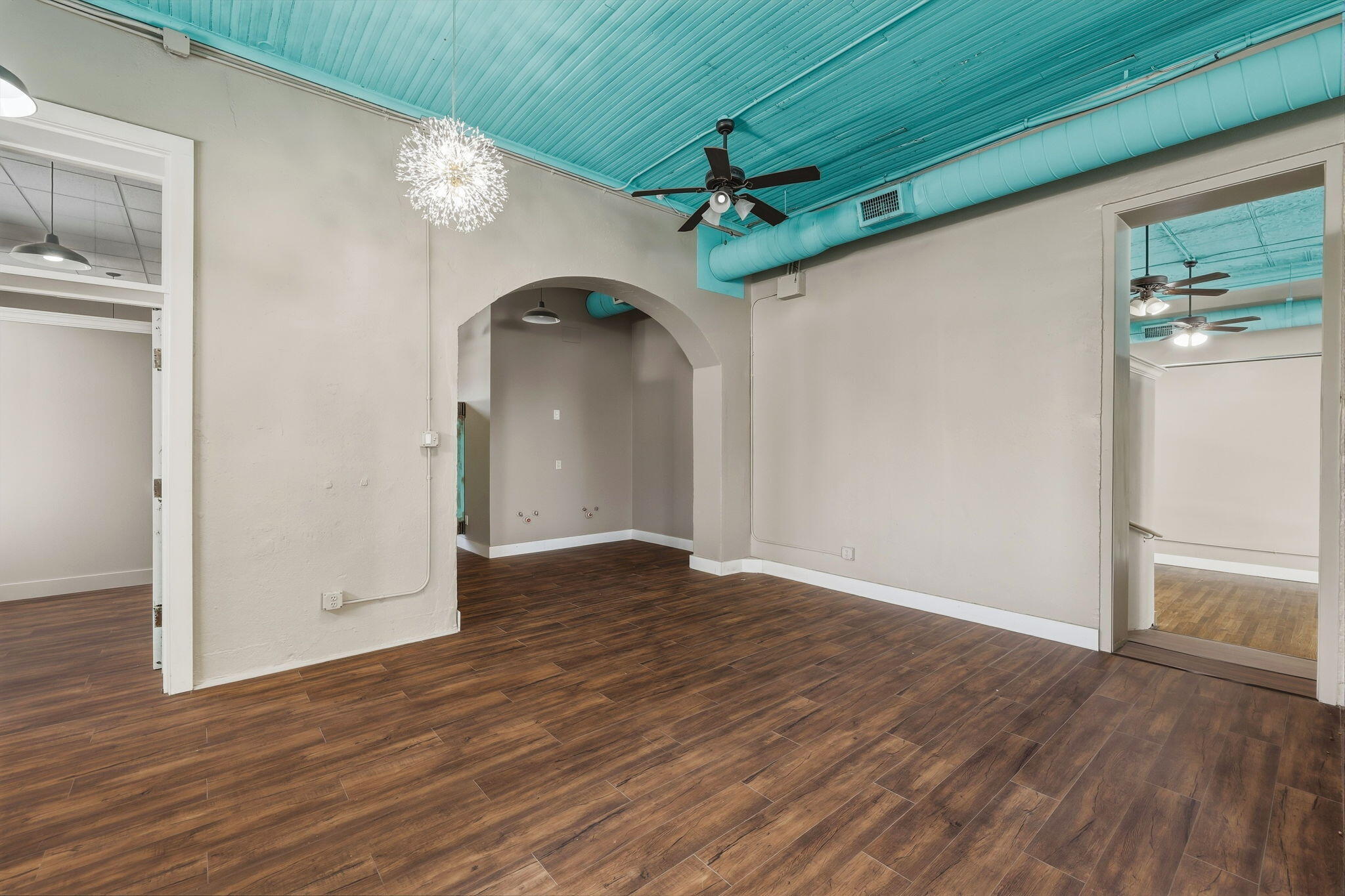 318 N Chadbourne Street Property Photo 11