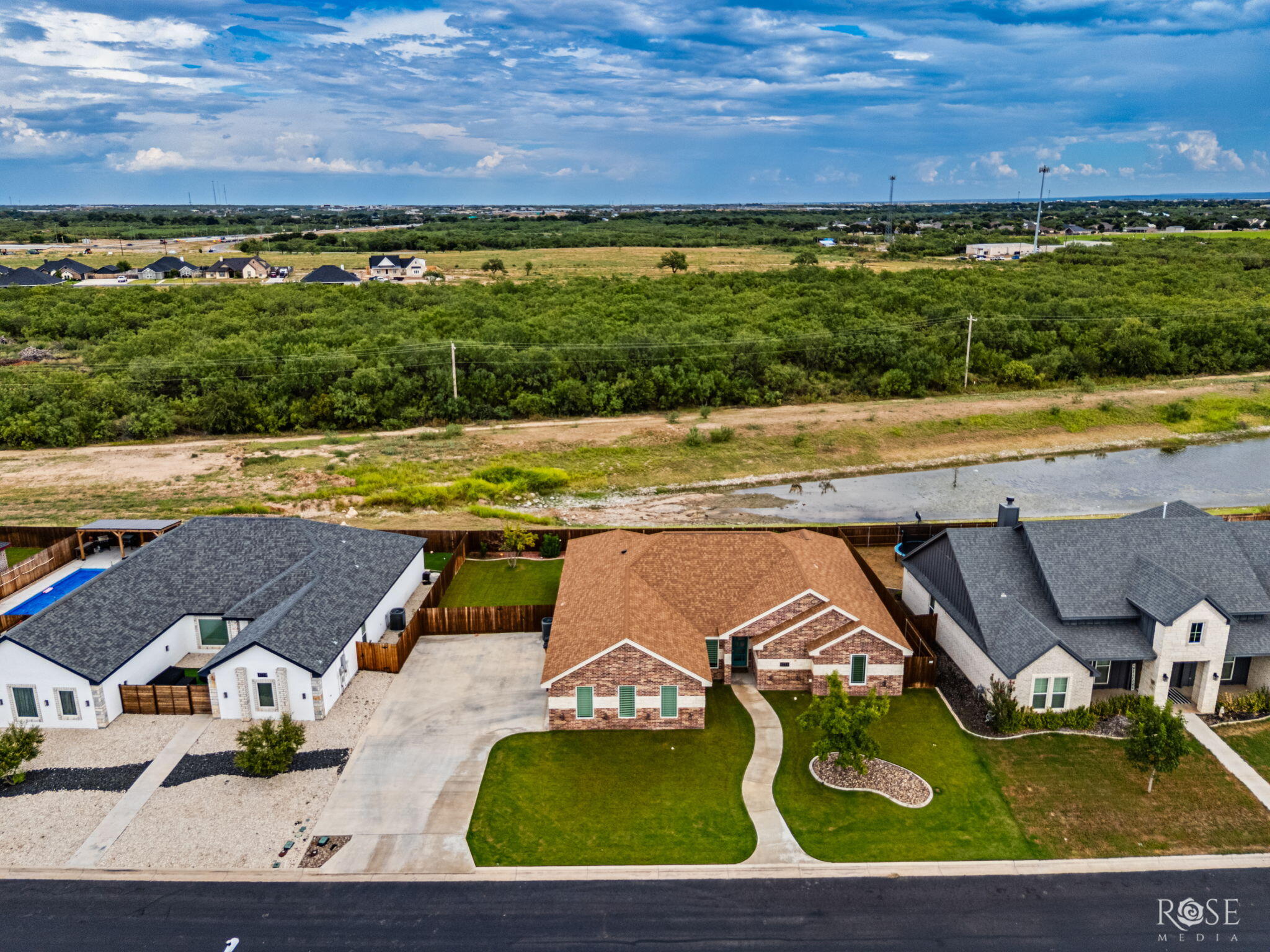 4714 Wolf Creek Drive Property Photo 43