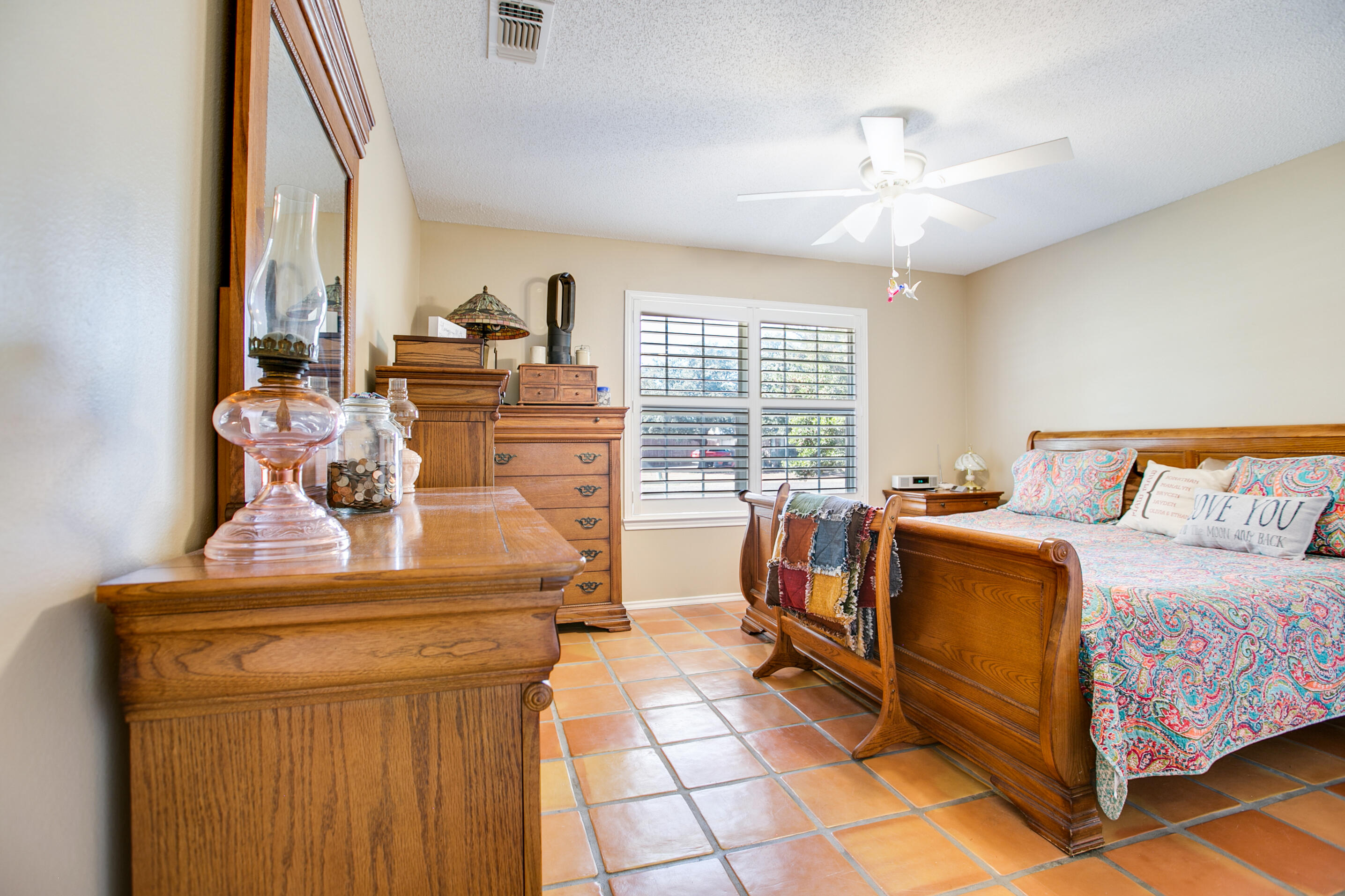 5909 Sussex Place Property Photo 18