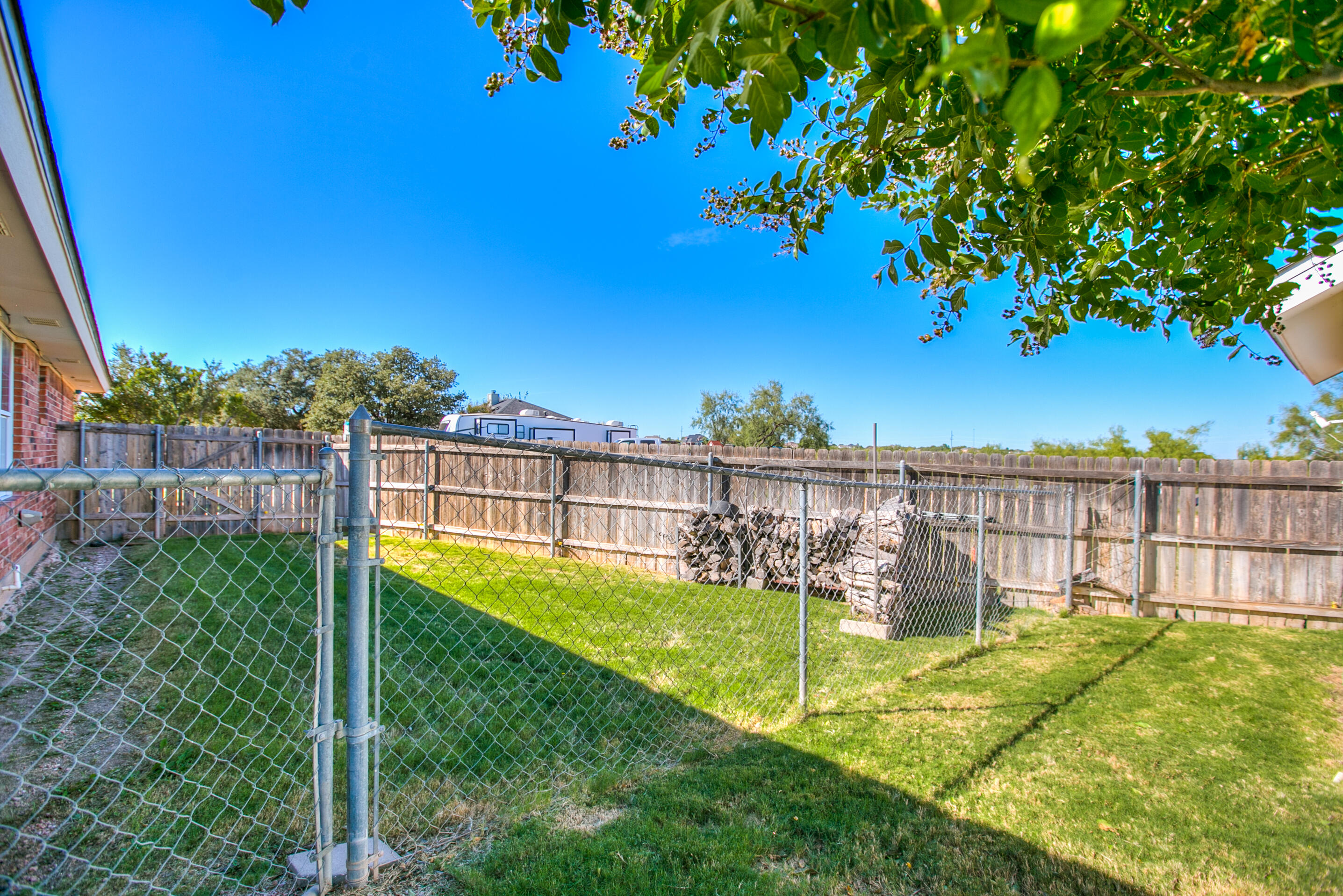 5909 Sussex Place Property Photo 52