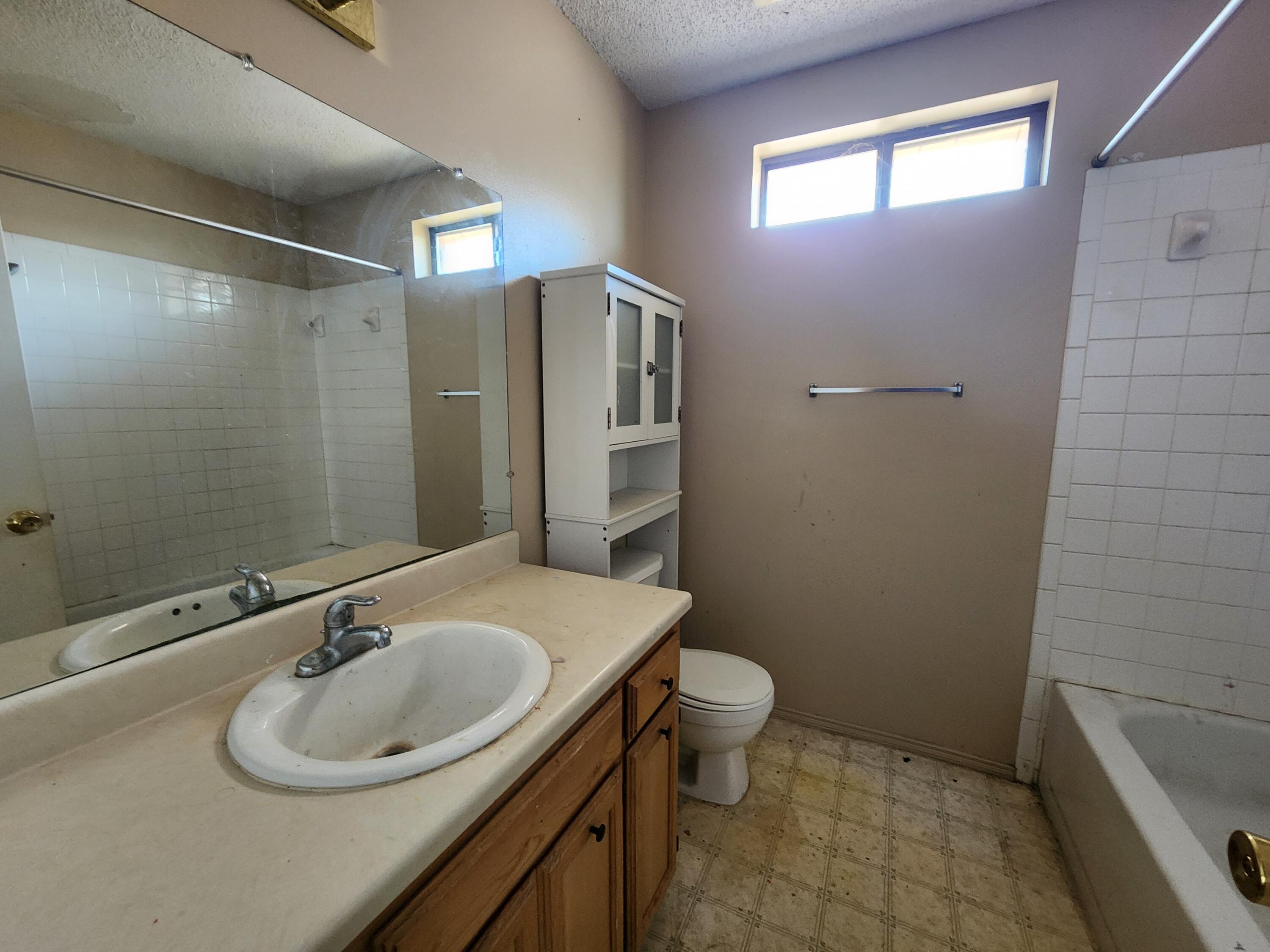1224 June Lane Property Photo 7