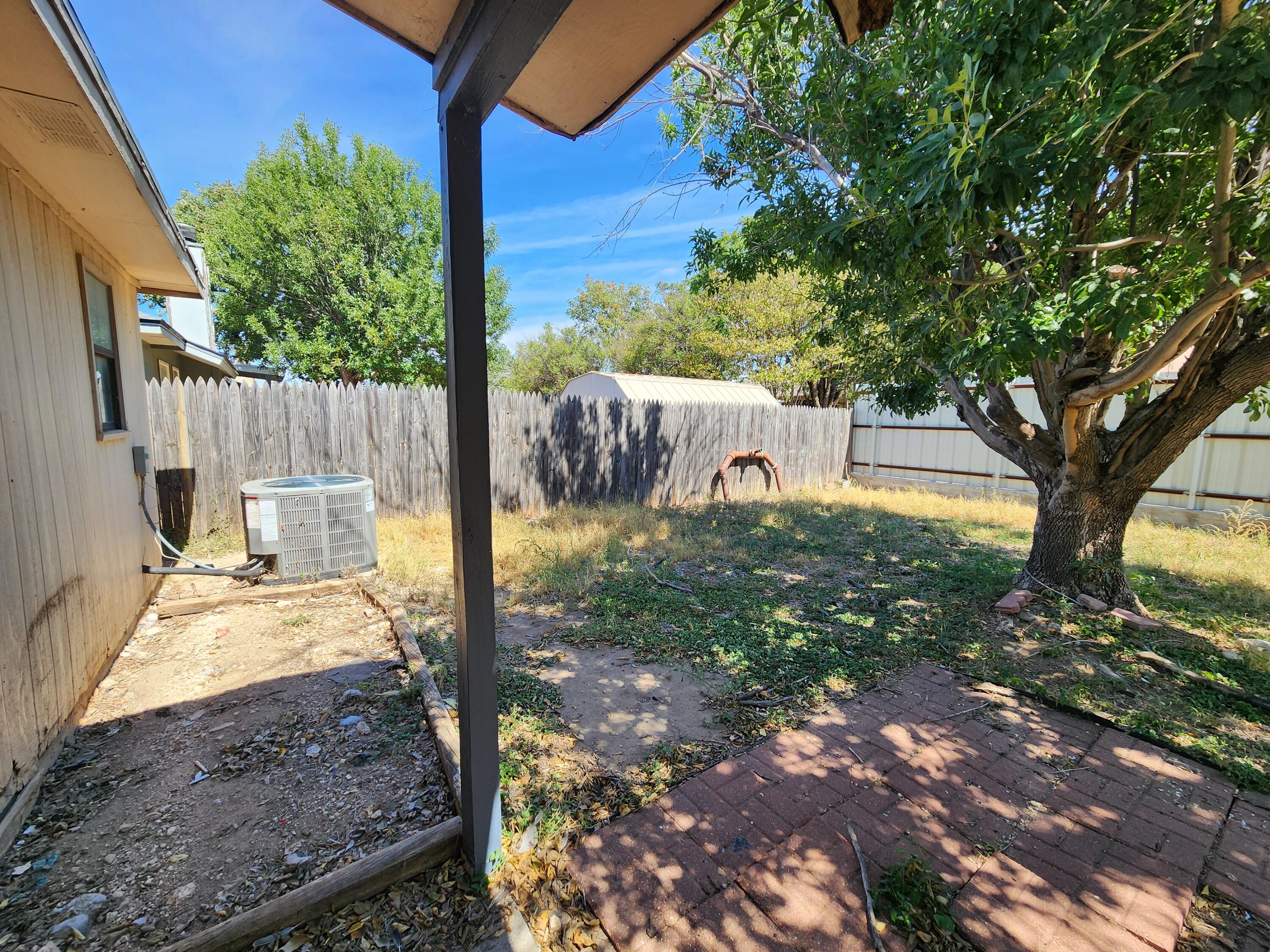 1224 June Lane Property Photo 11
