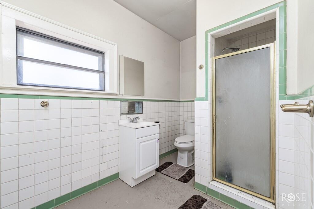 2318 Dallas Street Property Photo 16