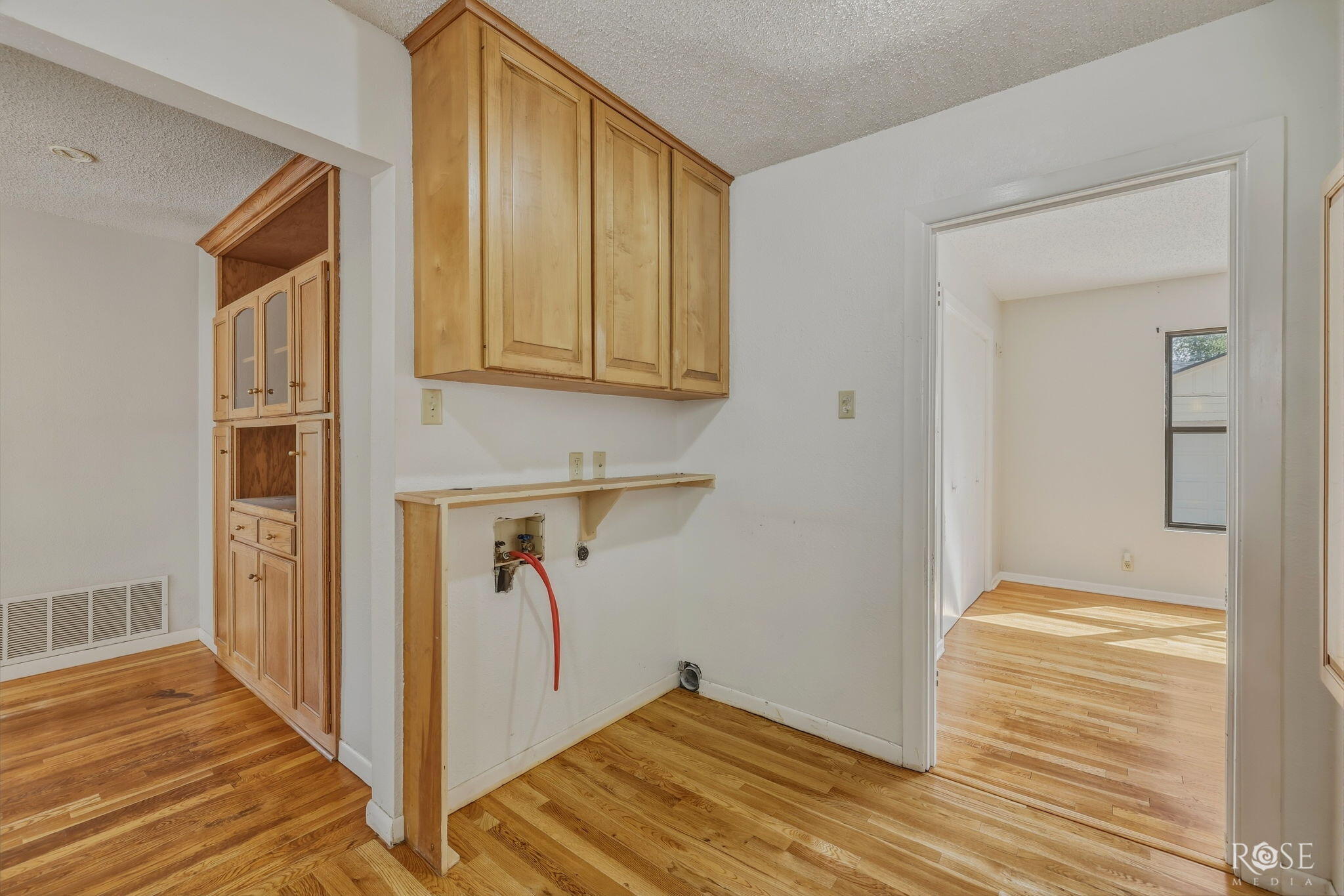 1815 W Avenue I Property Photo 8