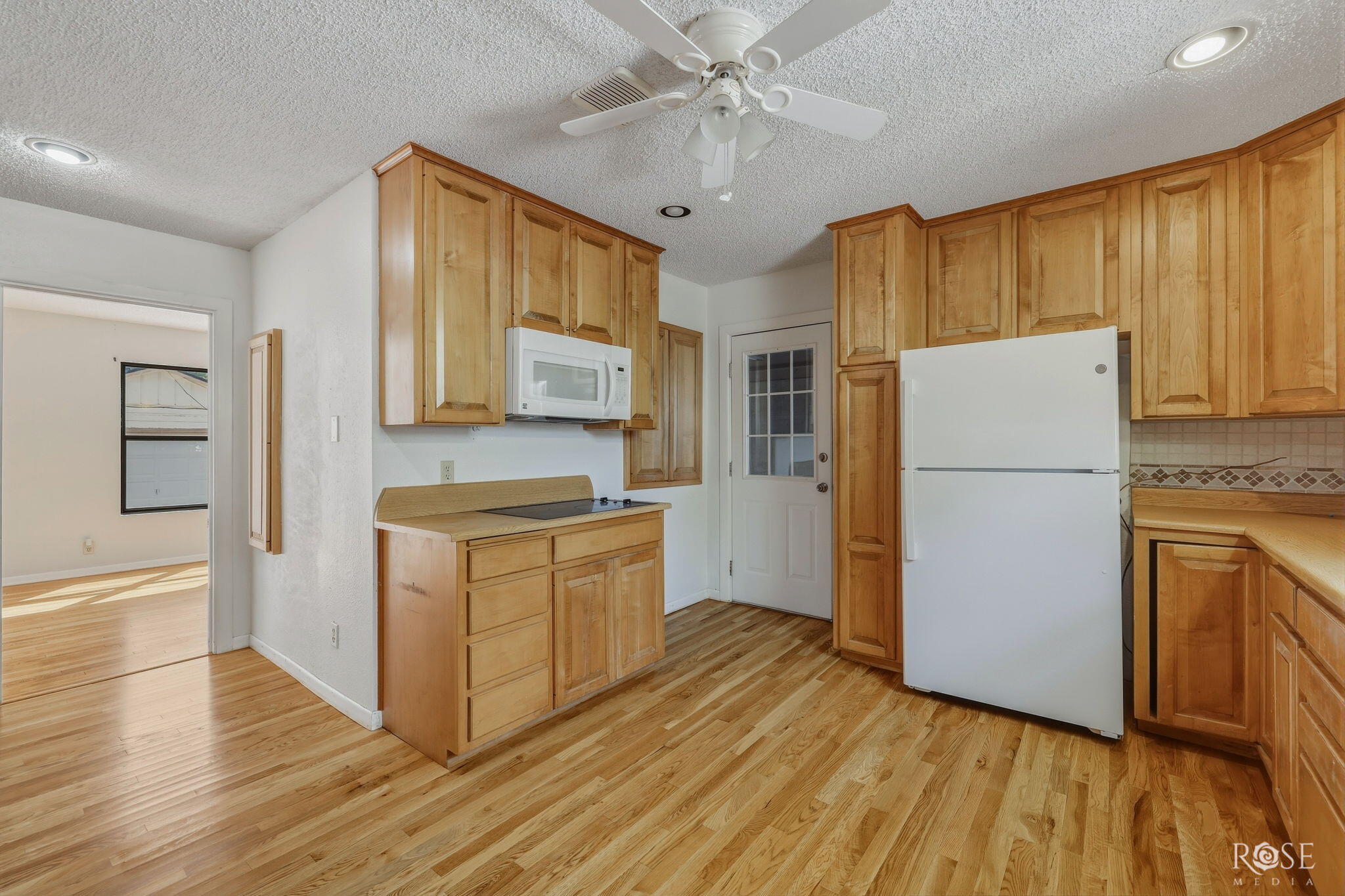 1815 W Avenue I Property Photo 16