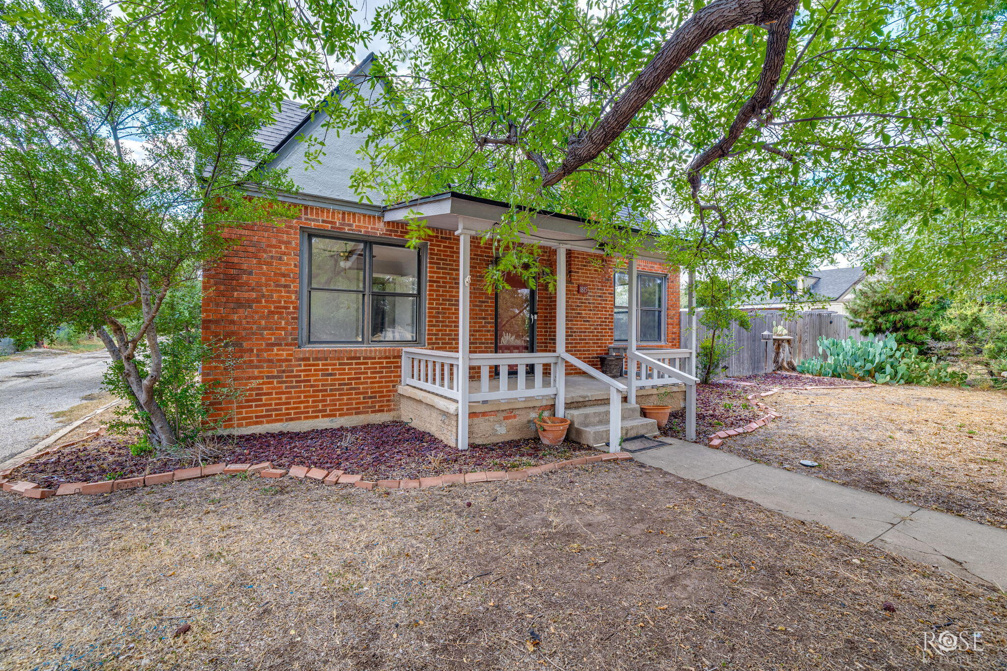 1815 W Avenue I Property Photo 26
