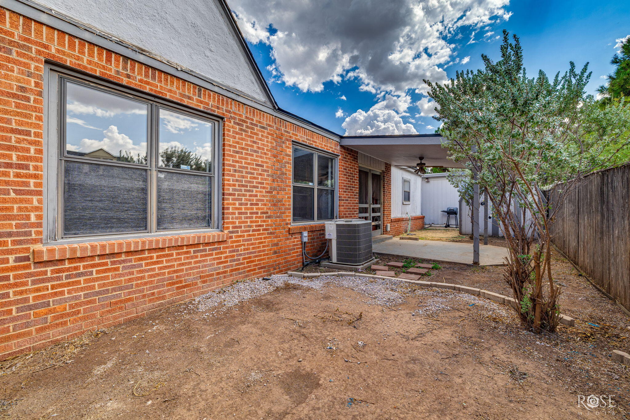 1815 W Avenue I Property Photo 31