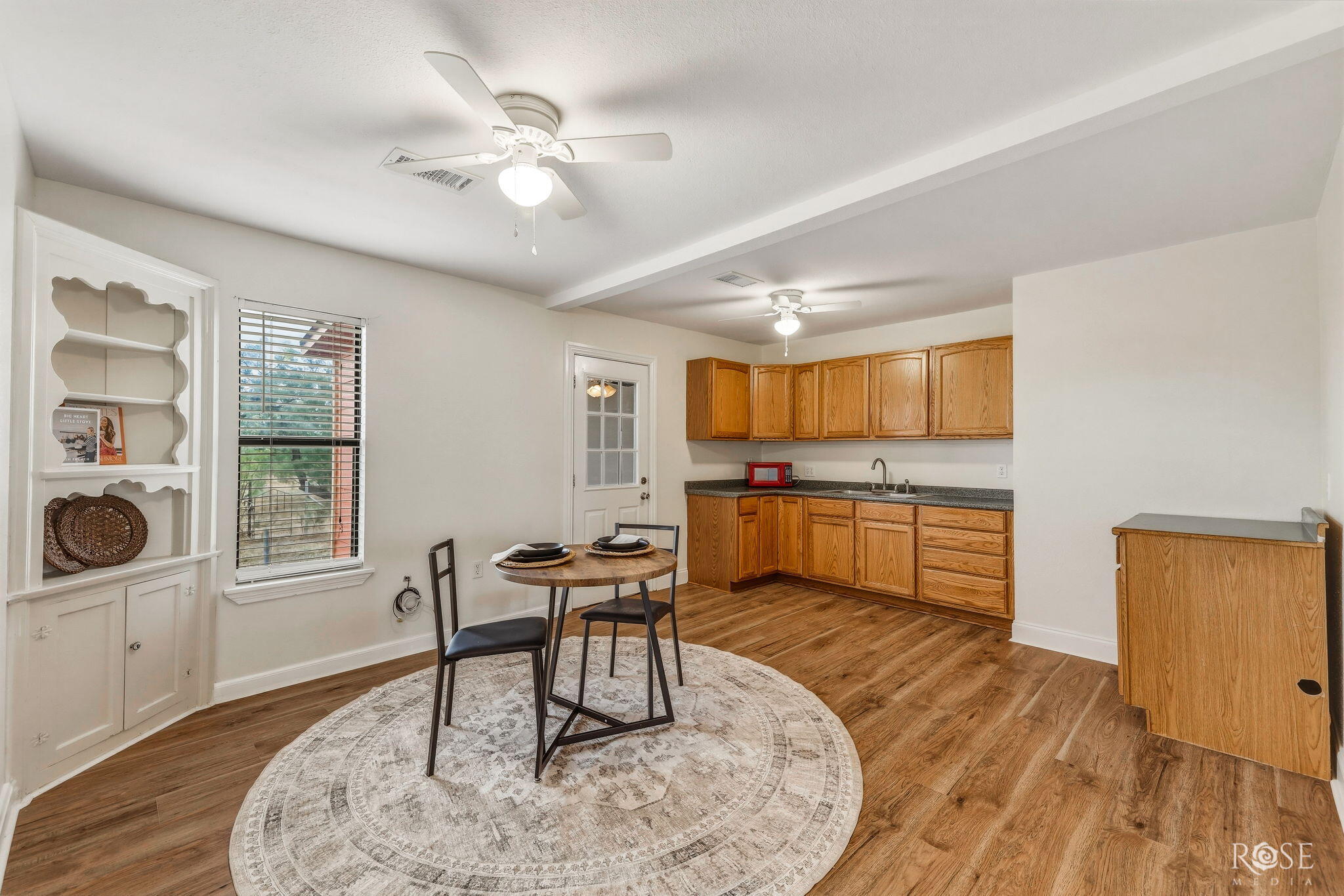 9697 Swain Road Property Photo 5