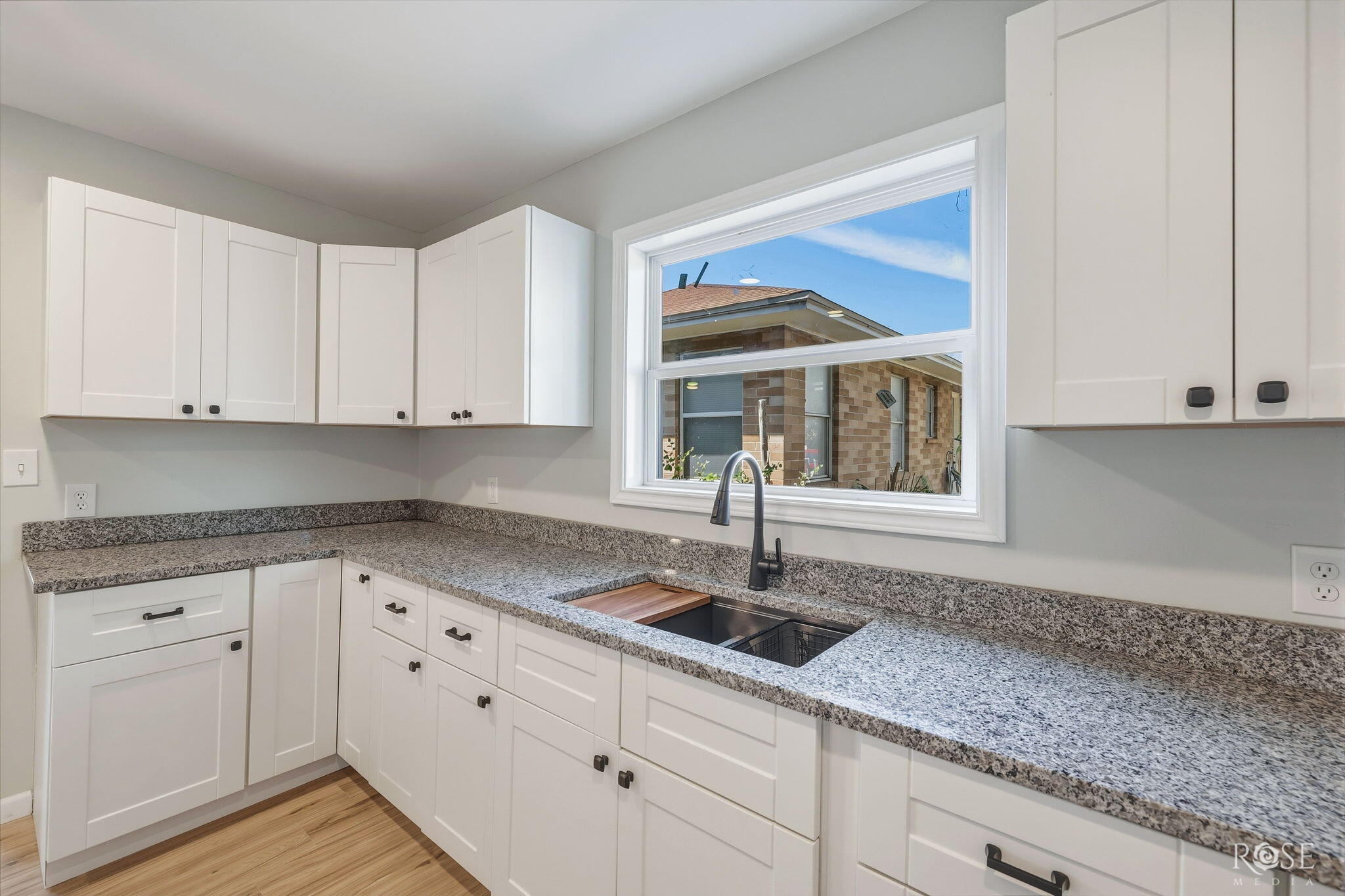 318 Glenmore Drive Property Photo 12