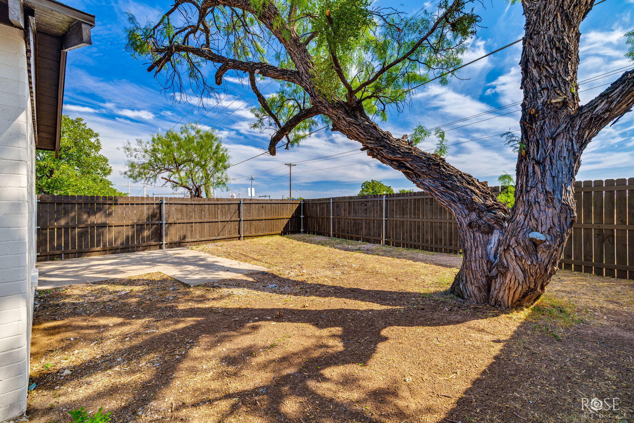 318 Glenmore Drive Property Photo 29