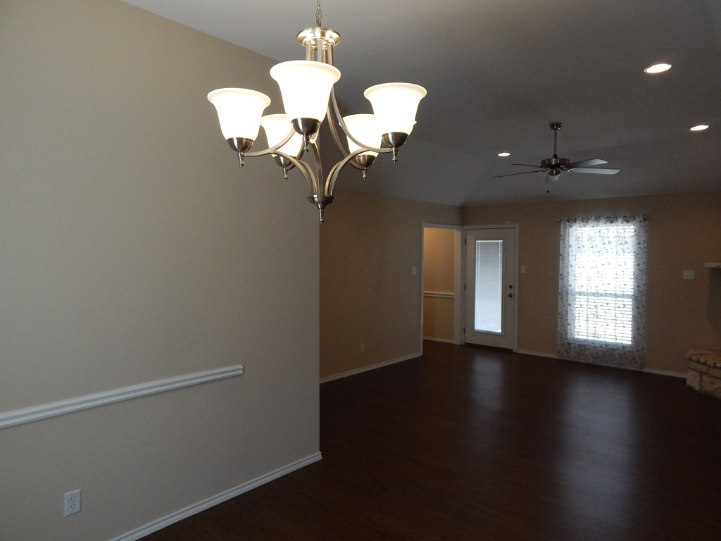 4342 Rimrock Circle Property Photo 4