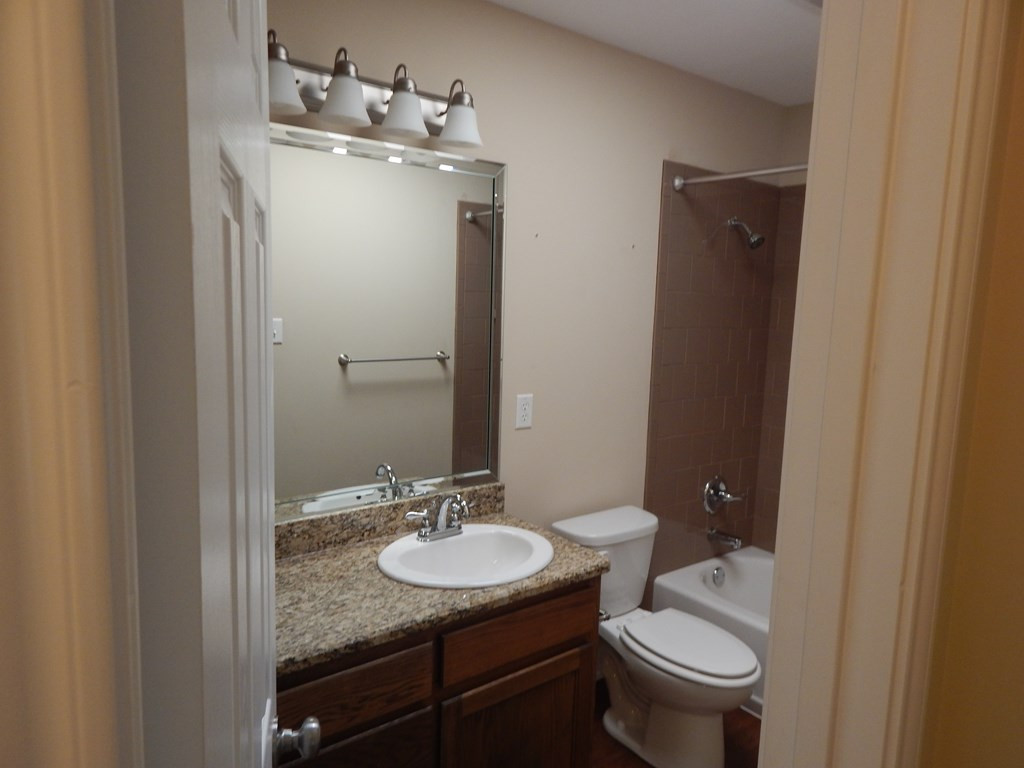 4342 Rimrock Circle Property Photo 5