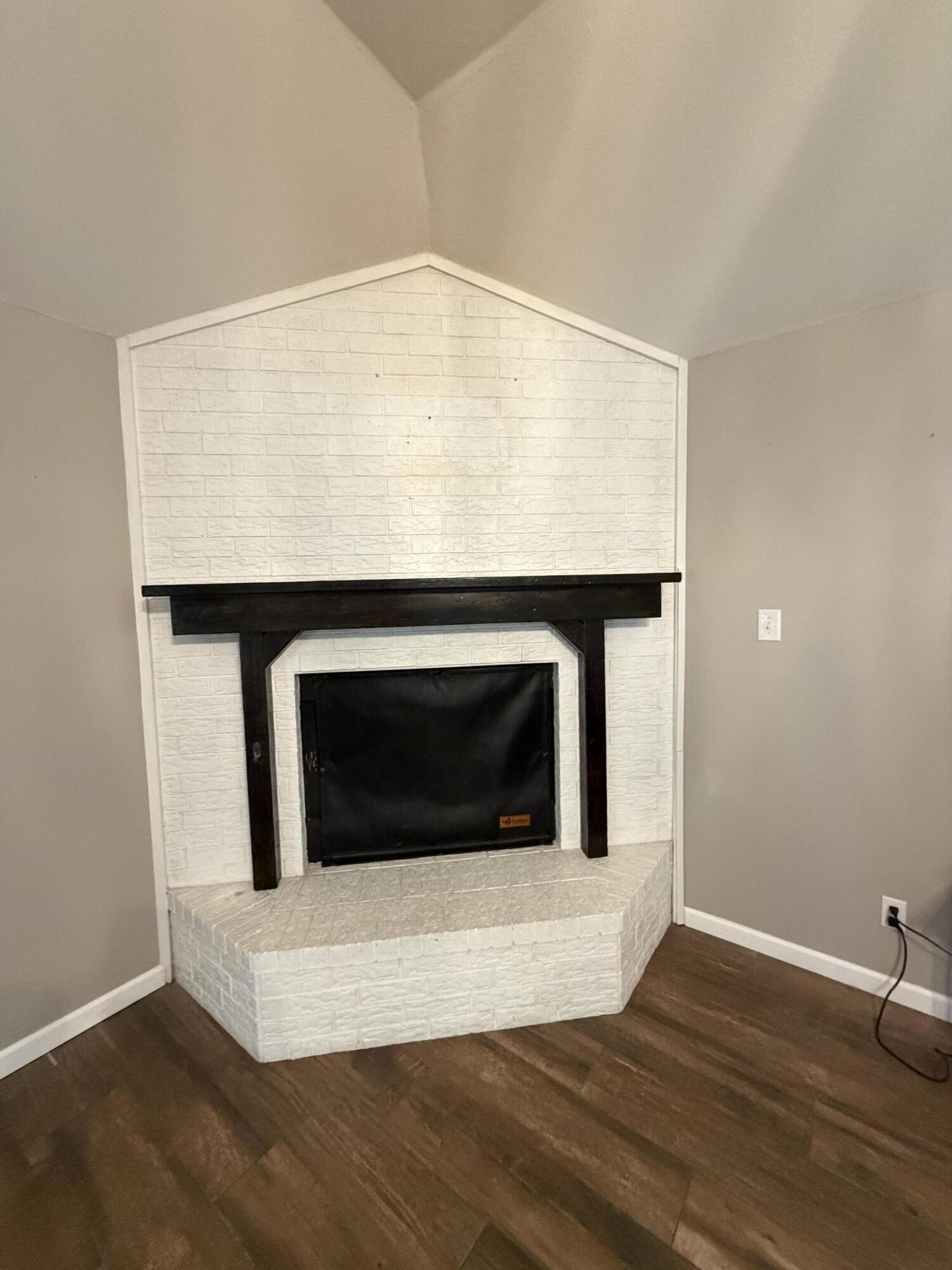 3314 Maplewood Drive Property Photo 10