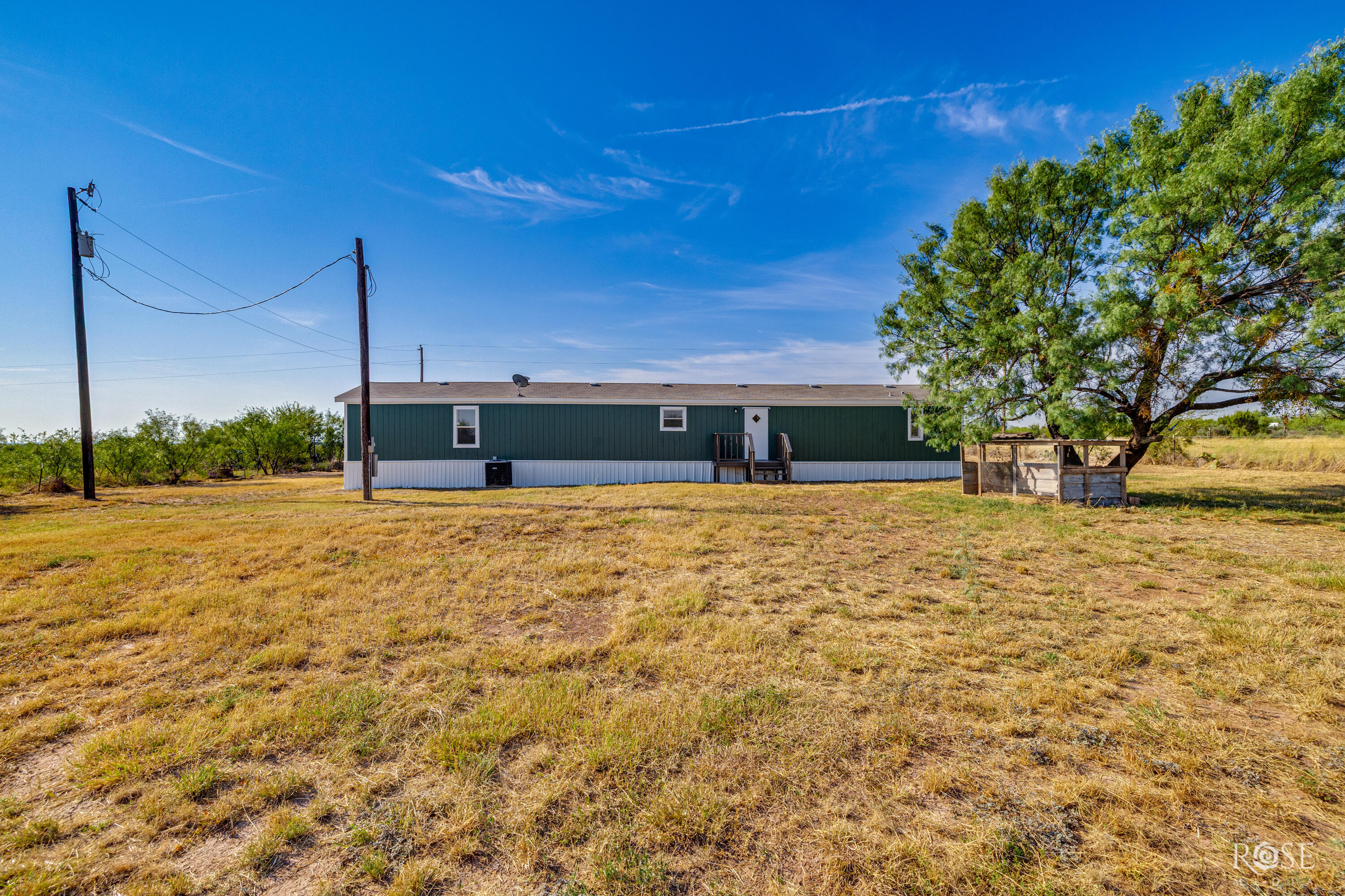 2870 E Valley Drive Property Photo 19