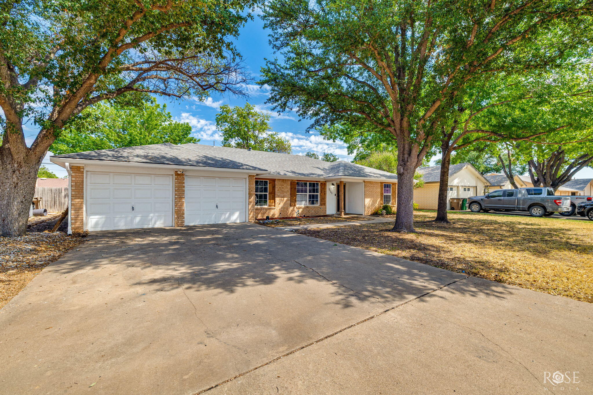 3402 Chatterton Drive Property Photo 3