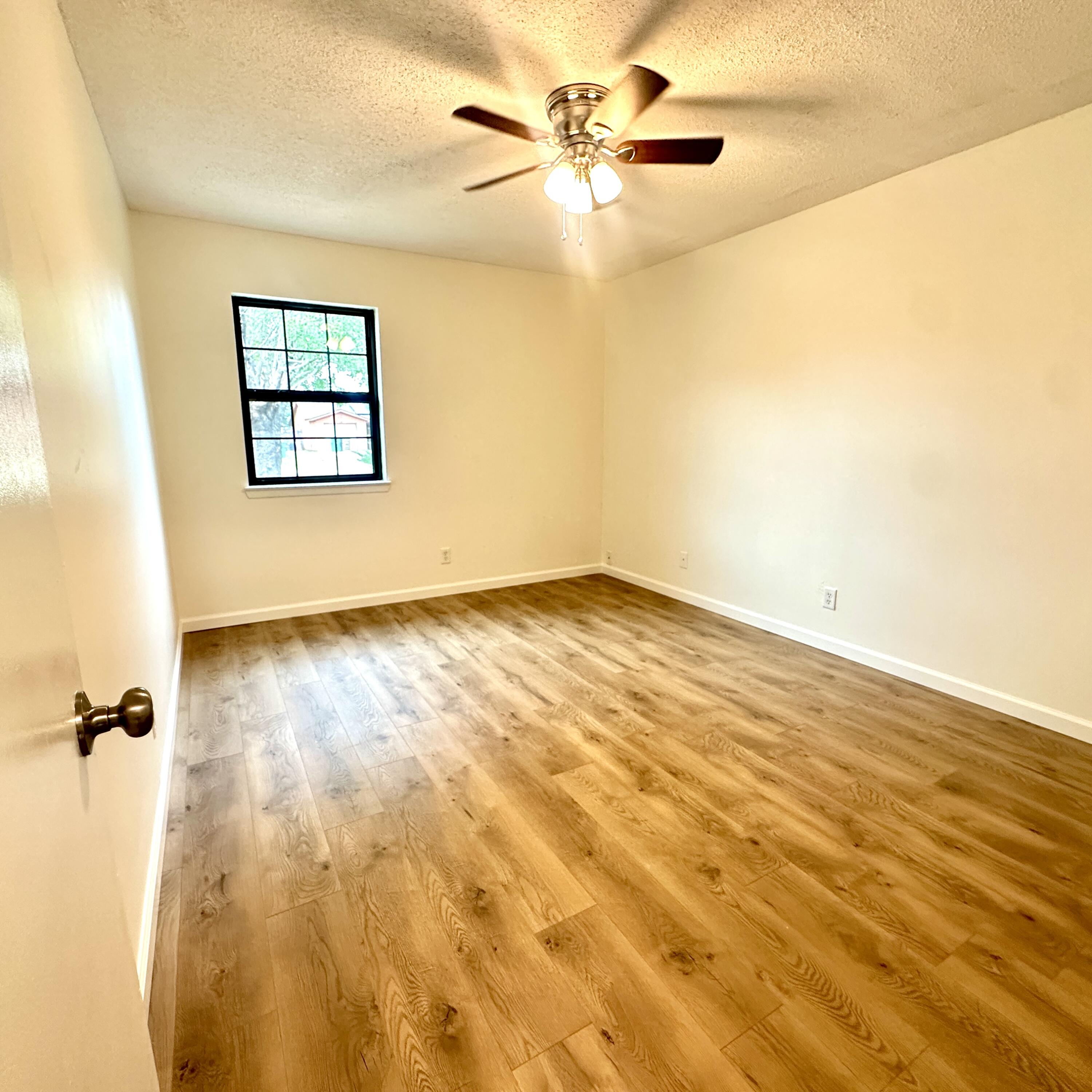 1002 Alpha Circle Property Photo 11