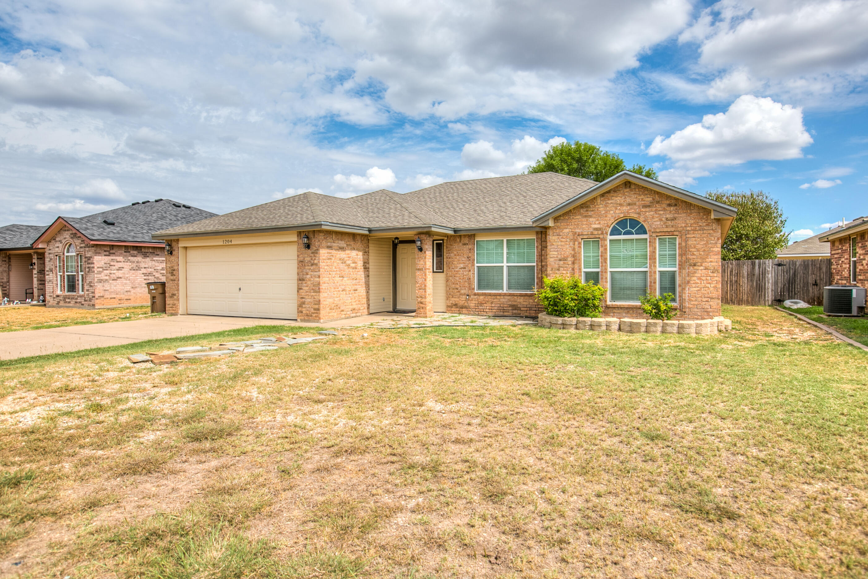1204 George Lane Property Photo 4