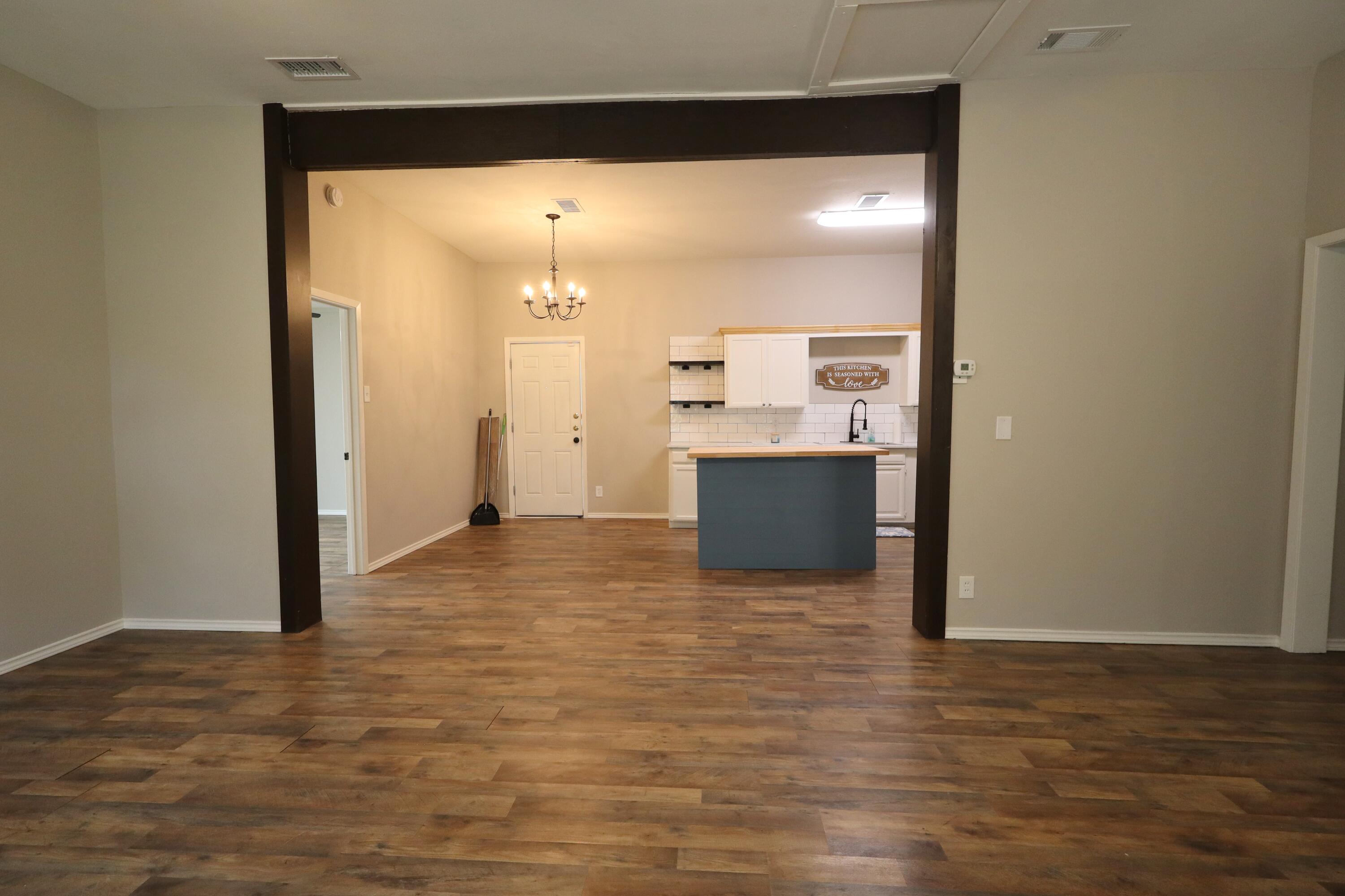 20 E 24th Street Property Photo 18