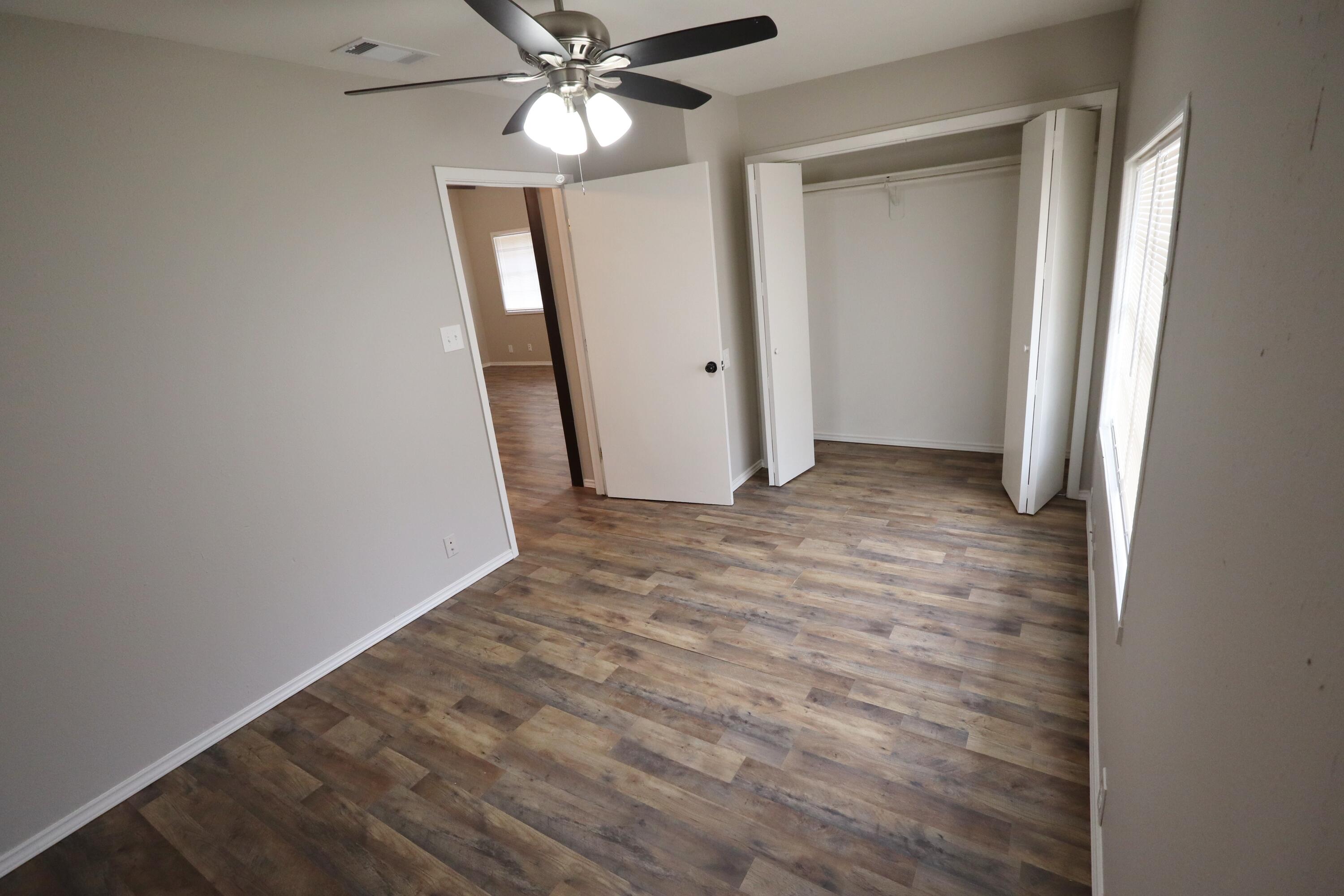 20 E 24th Street Property Photo 21