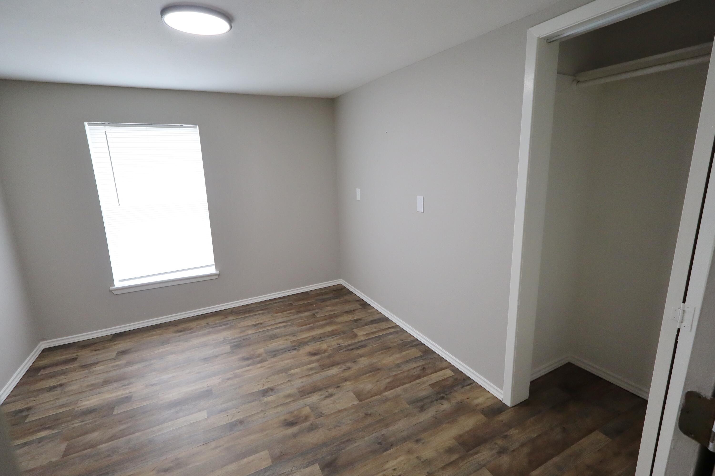 20 E 24th Street Property Photo 26