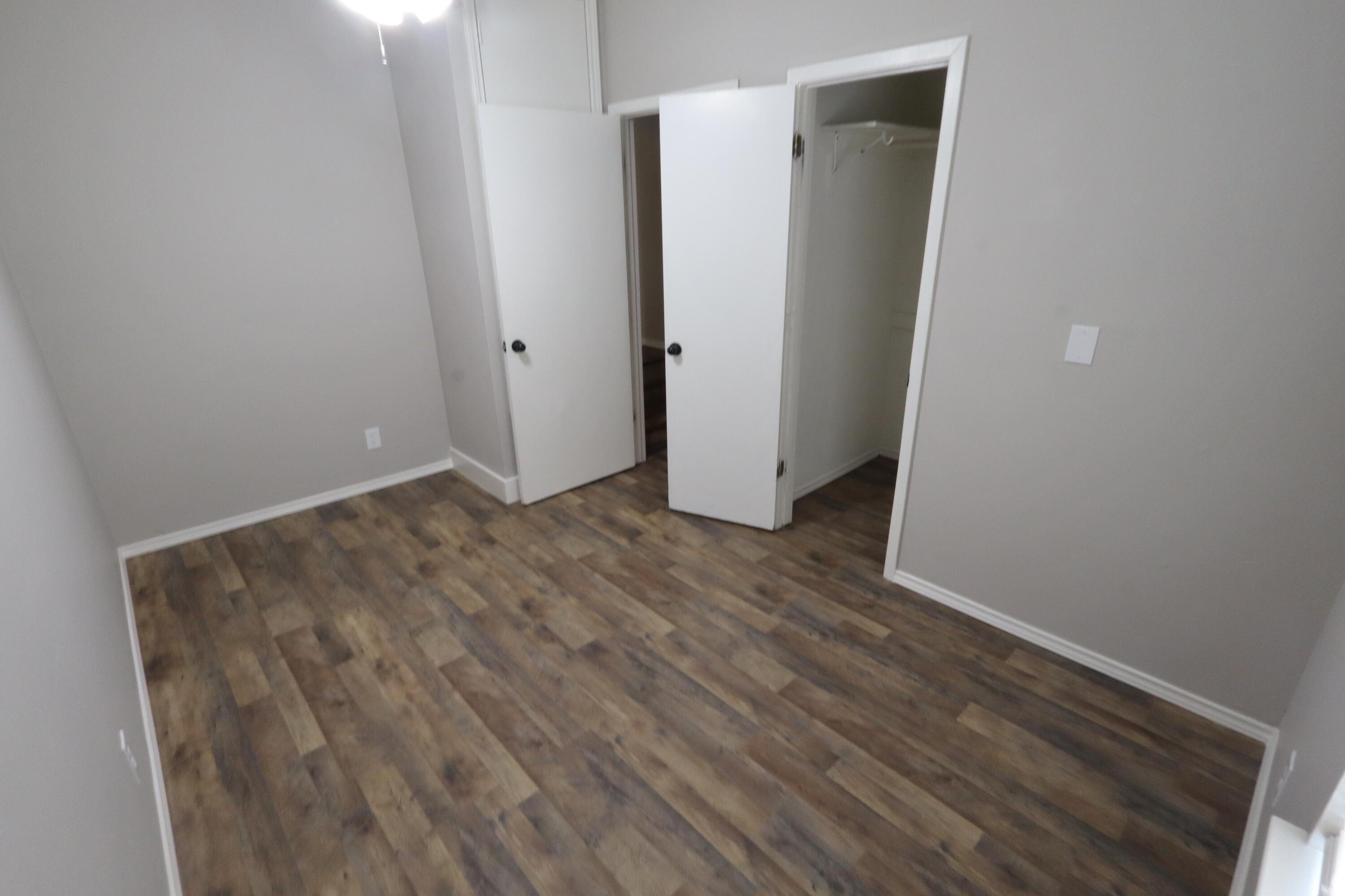 20 E 24th Street Property Photo 29