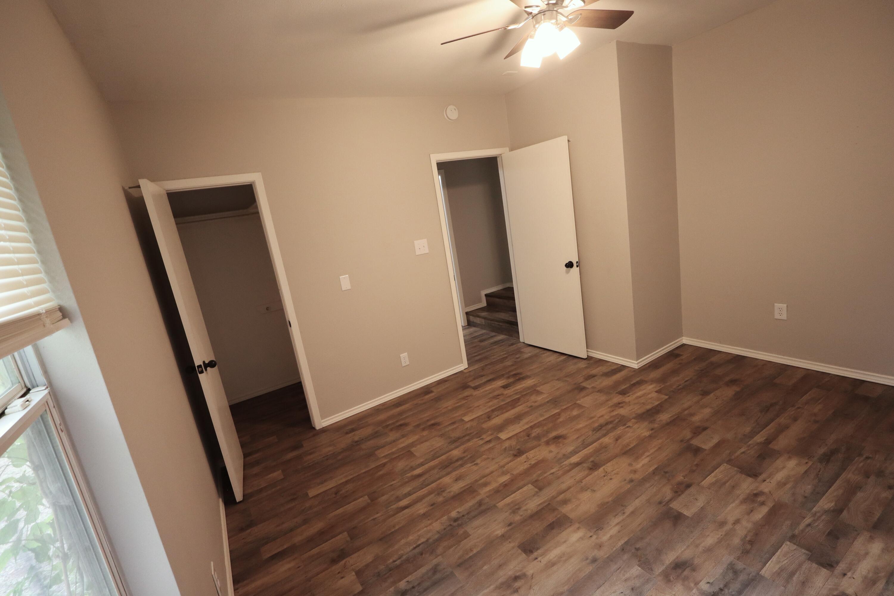 20 E 24th Street Property Photo 31