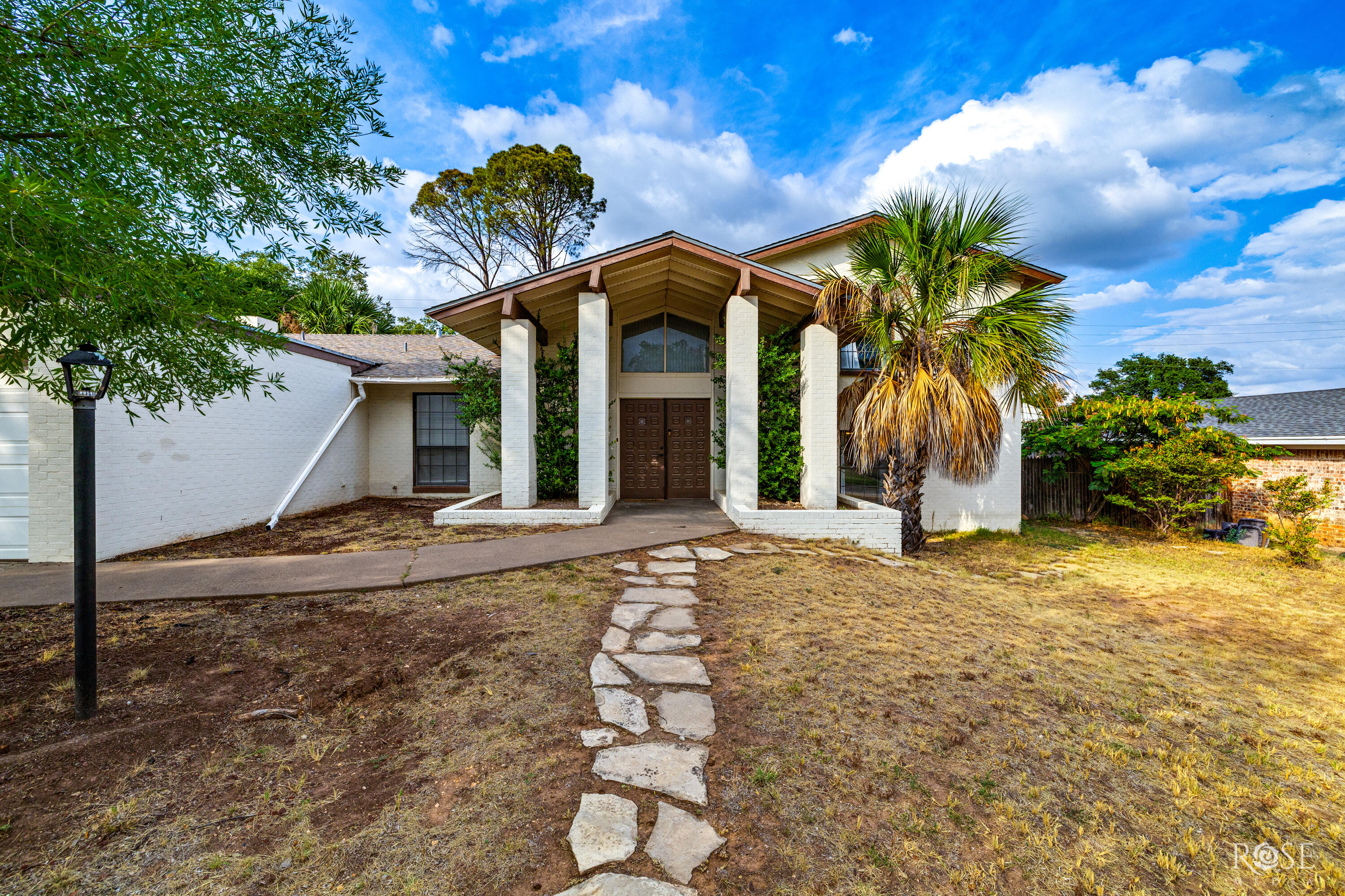 2802 Chatterton Drive Property Photo 4