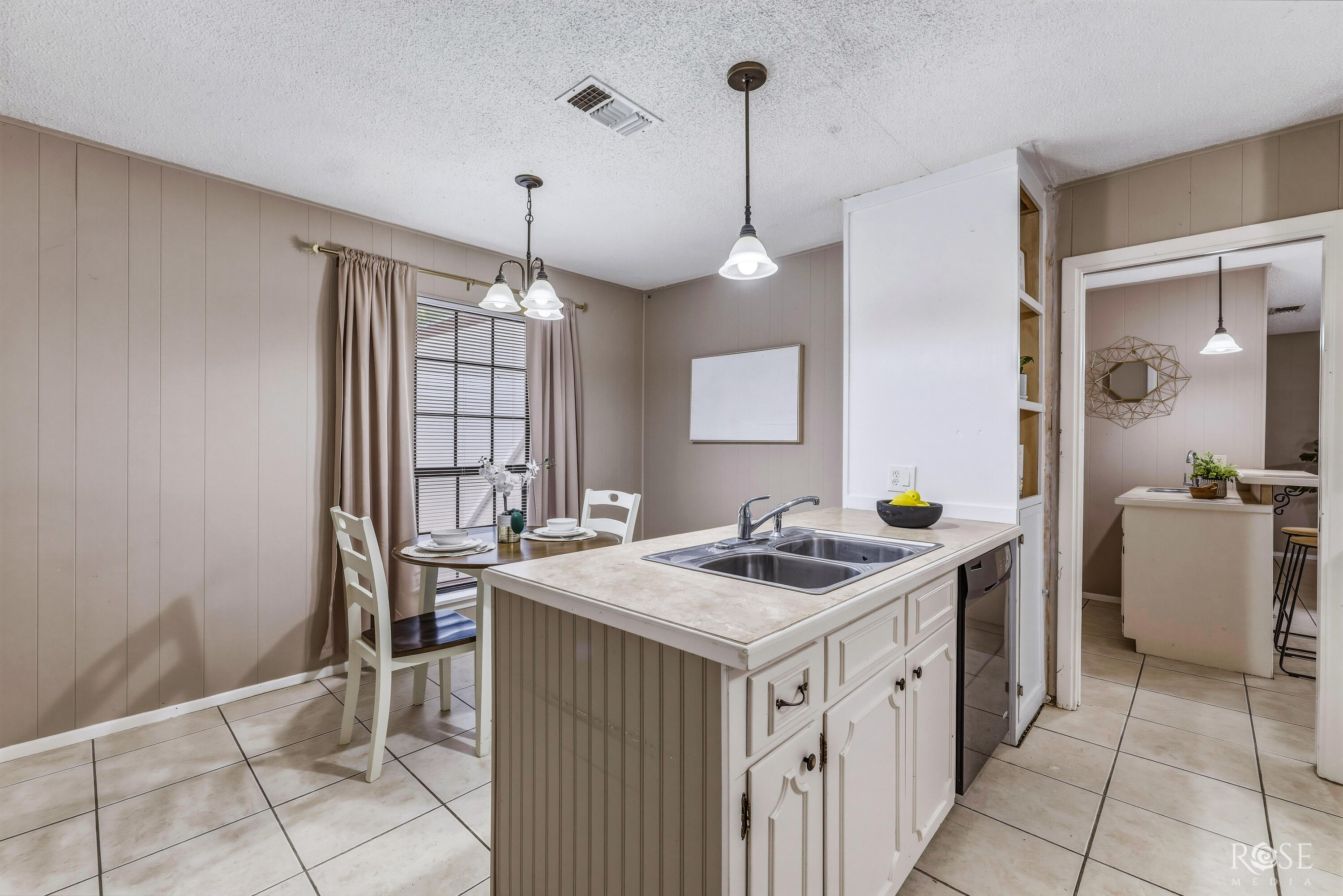 2802 Chatterton Drive Property Photo 14