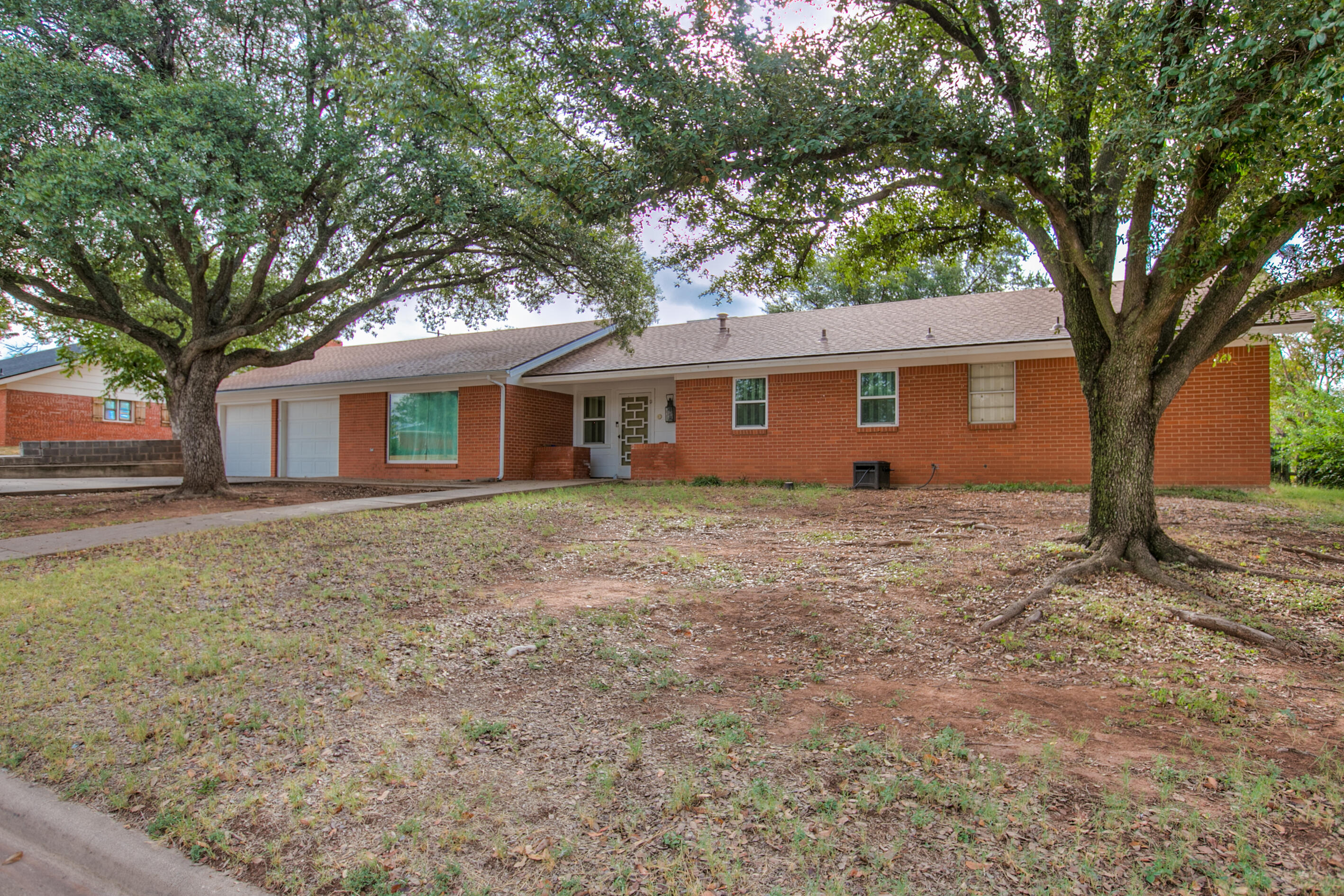 3509 W Beauregard Avenue Property Photo 2