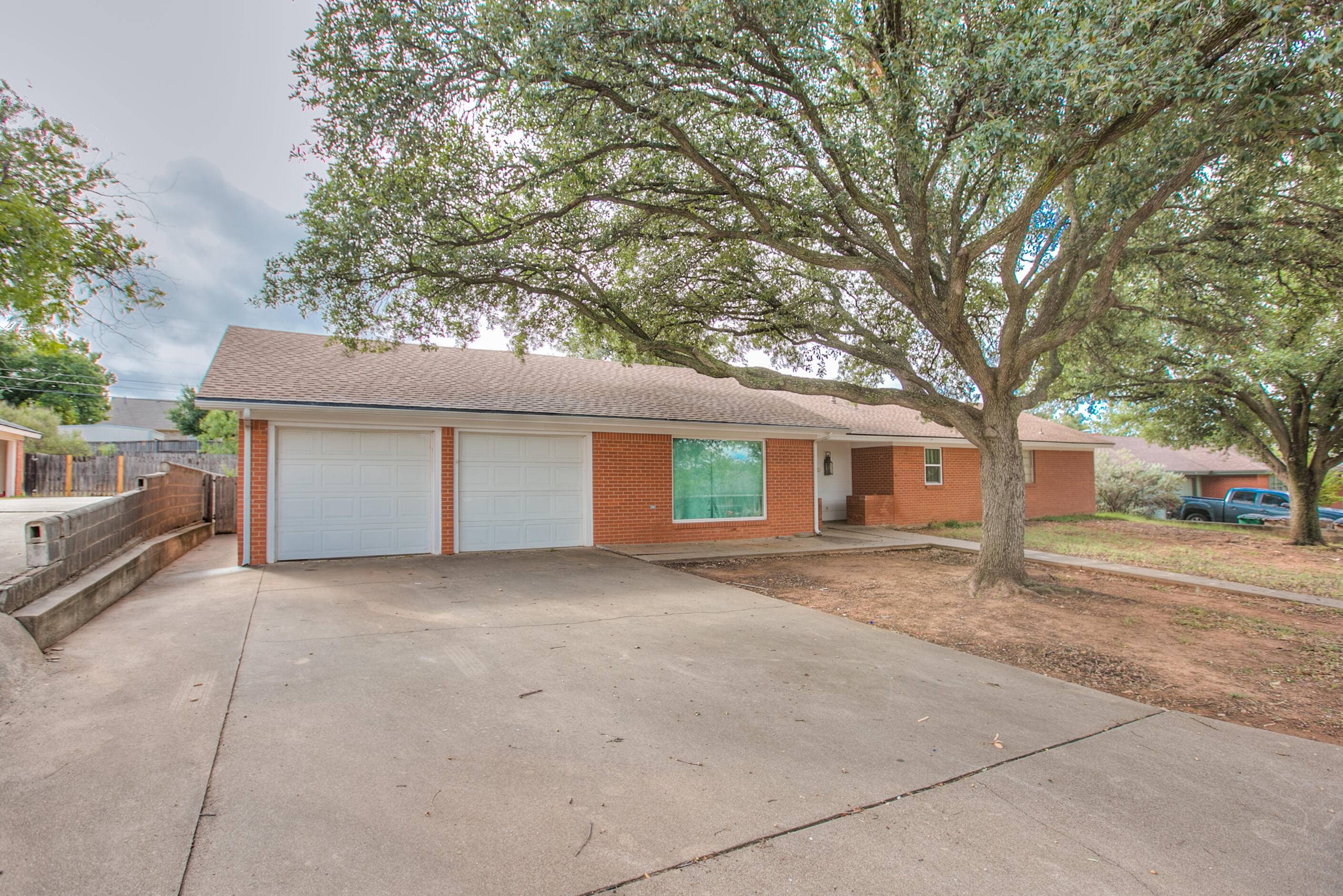 3509 W Beauregard Avenue Property Photo 3