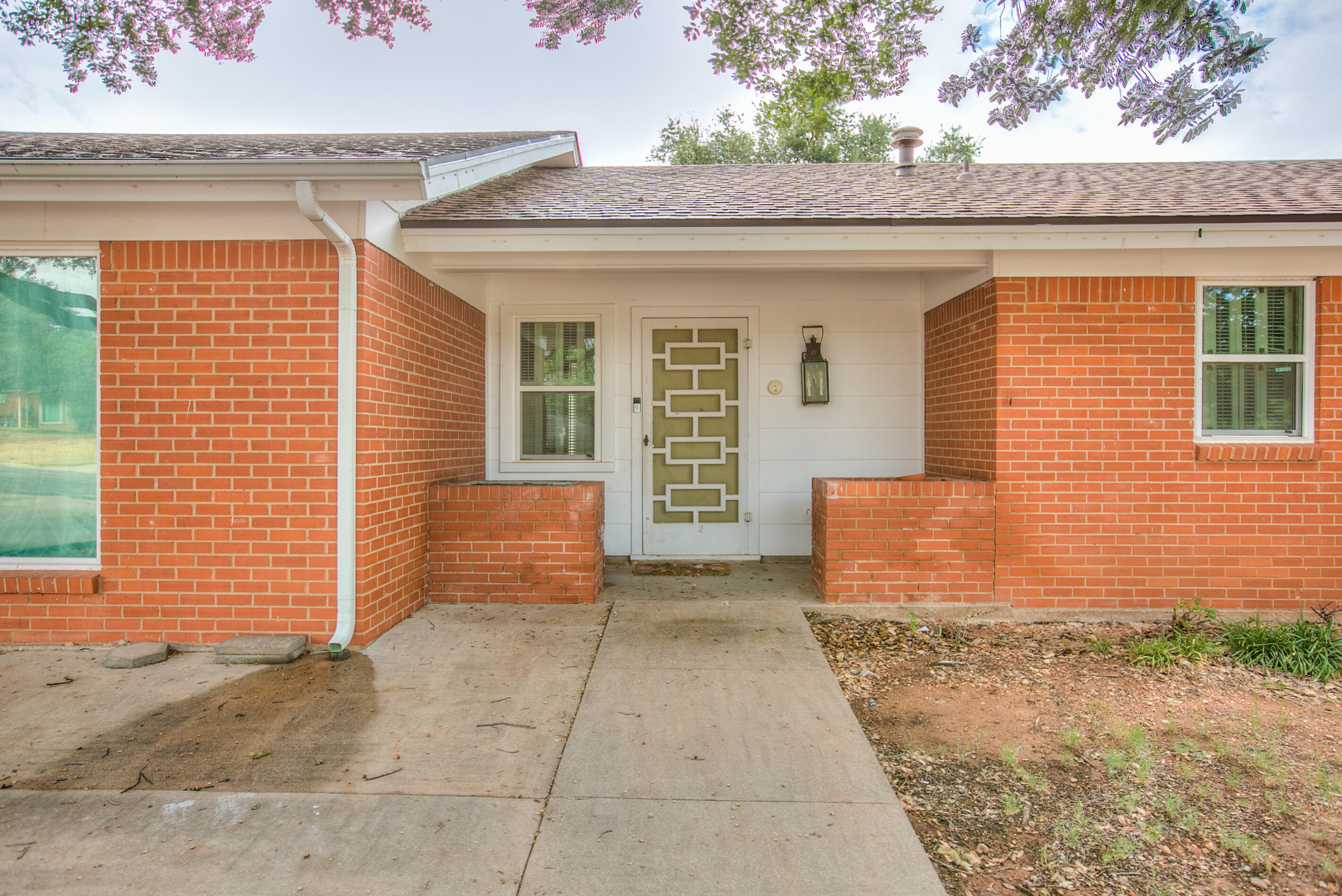 3509 W Beauregard Avenue Property Photo 5