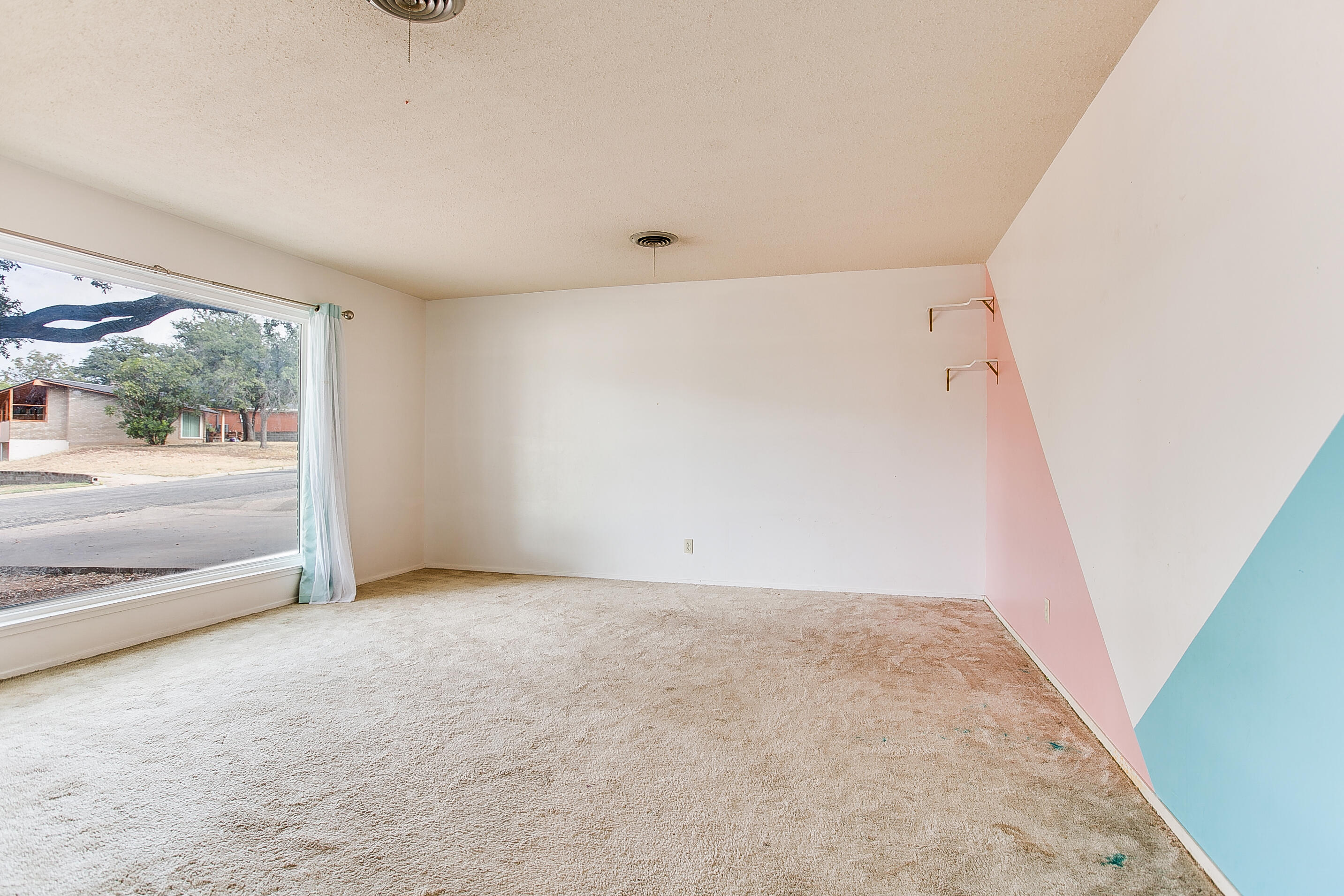 3509 W Beauregard Avenue Property Photo 8