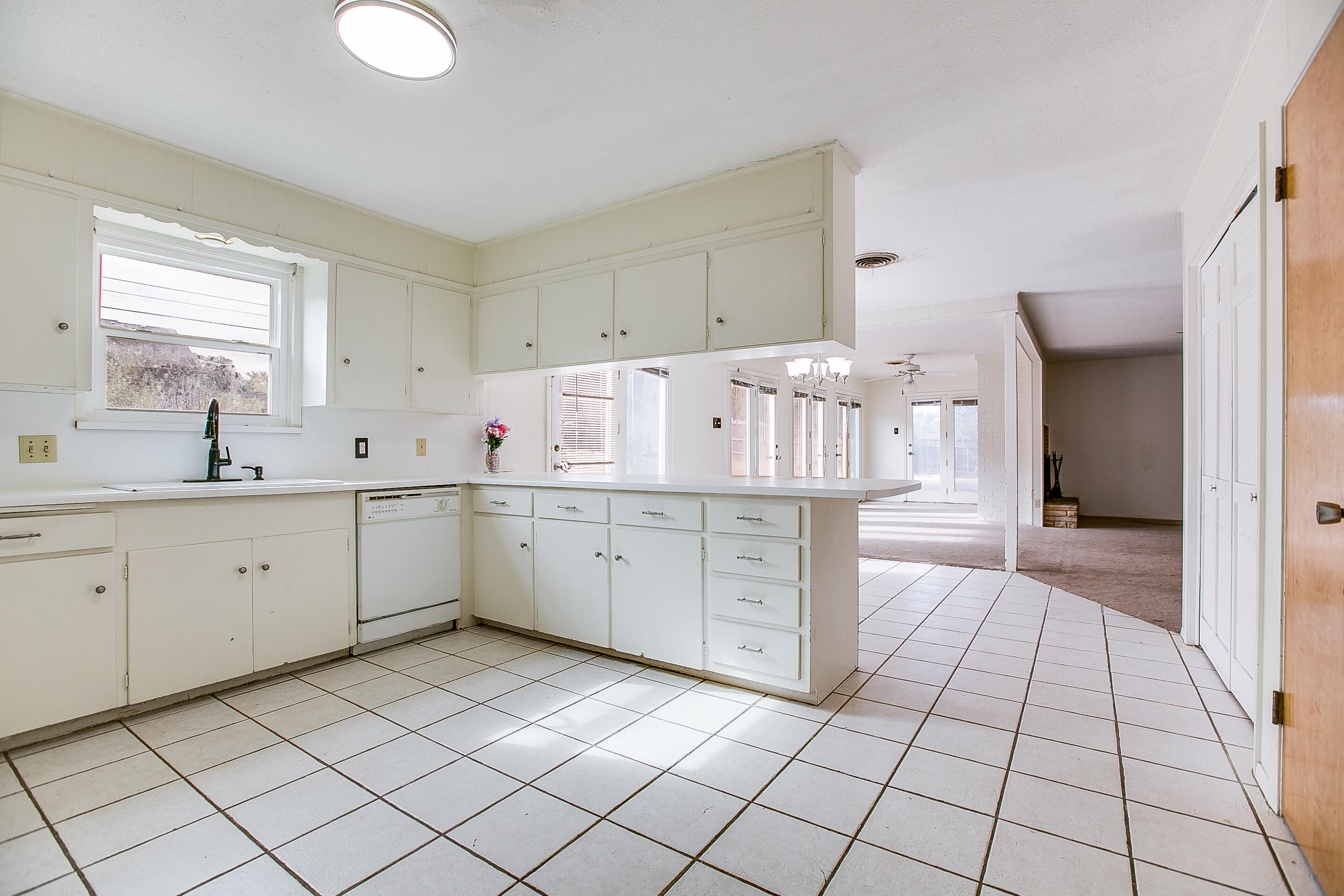 3509 W Beauregard Avenue Property Photo 15