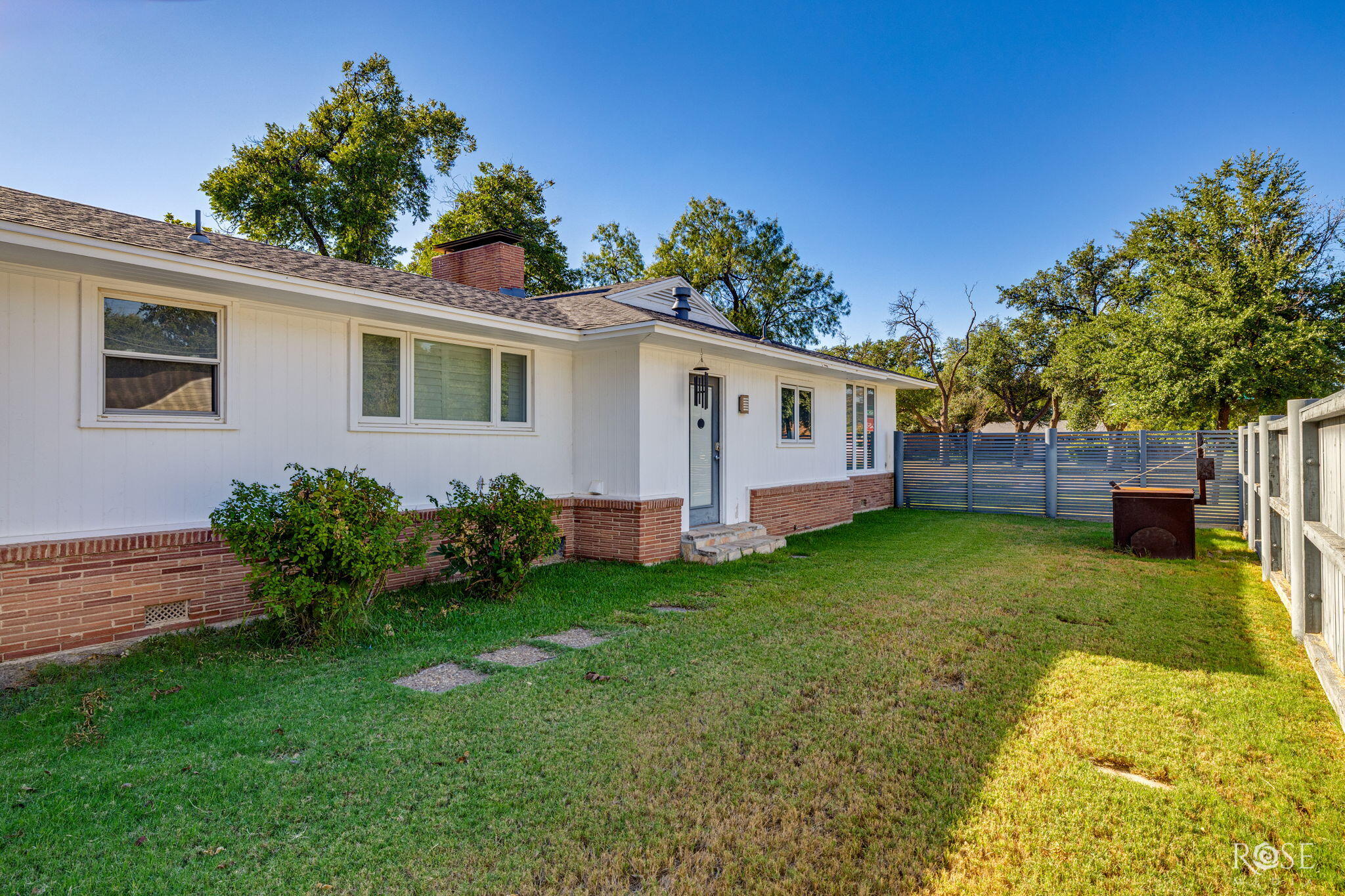 2501 Live Oak Street Property Photo 40