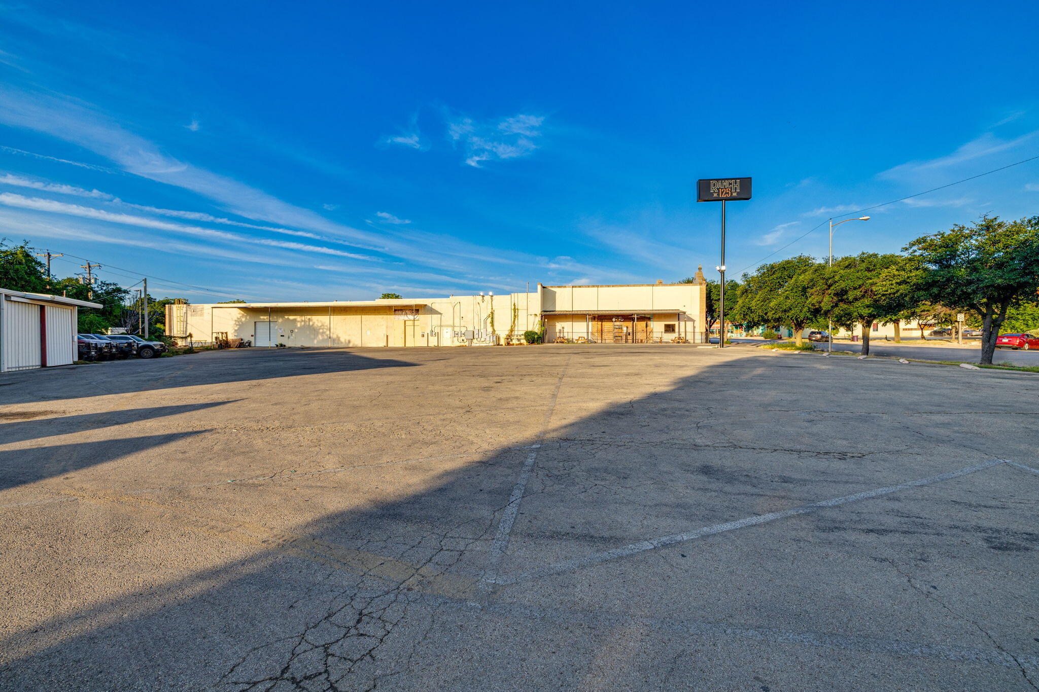 115-119 E Concho Avenue Property Photo 15