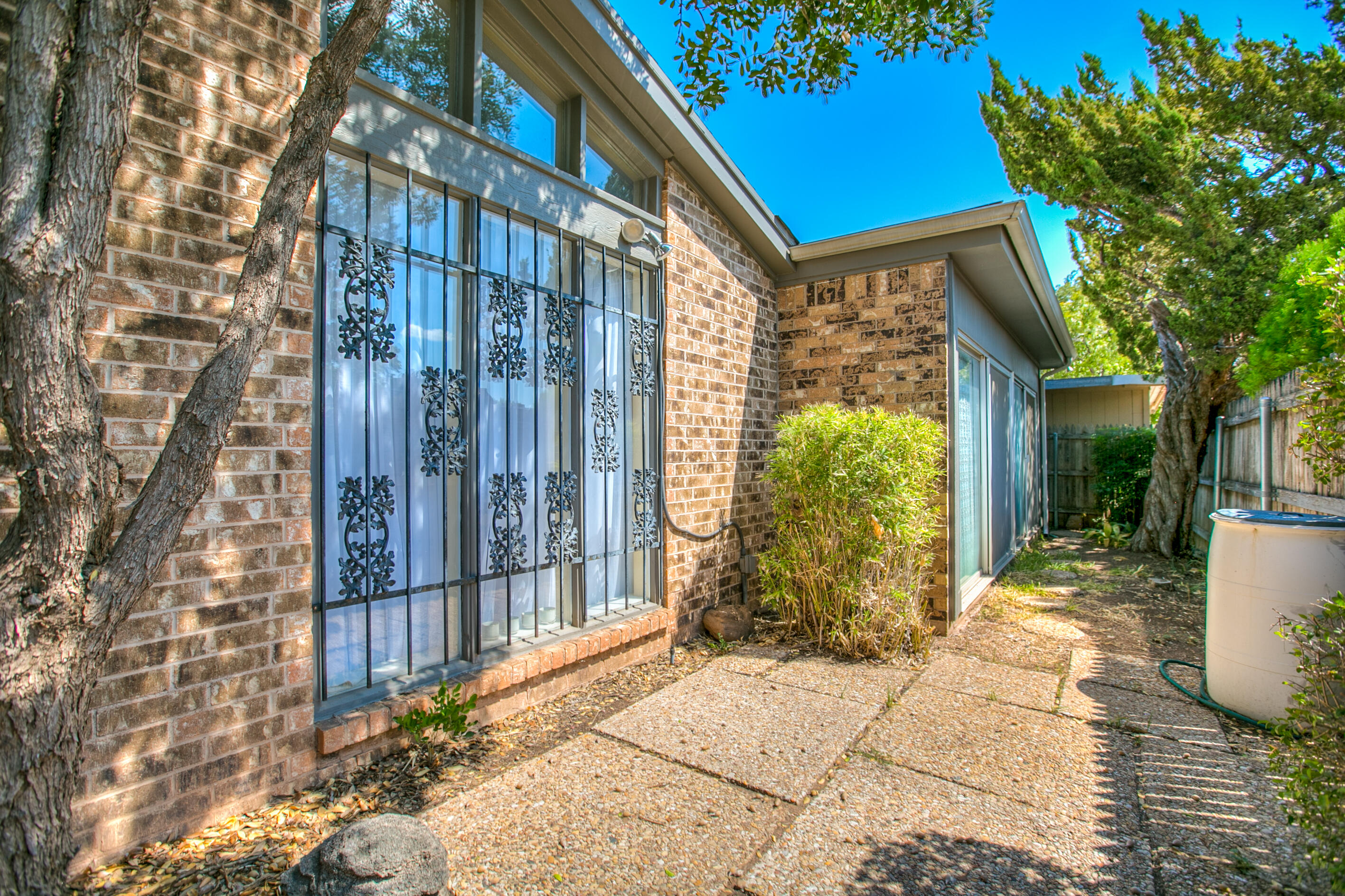 4938 Blue Ridge Trail Property Photo 4