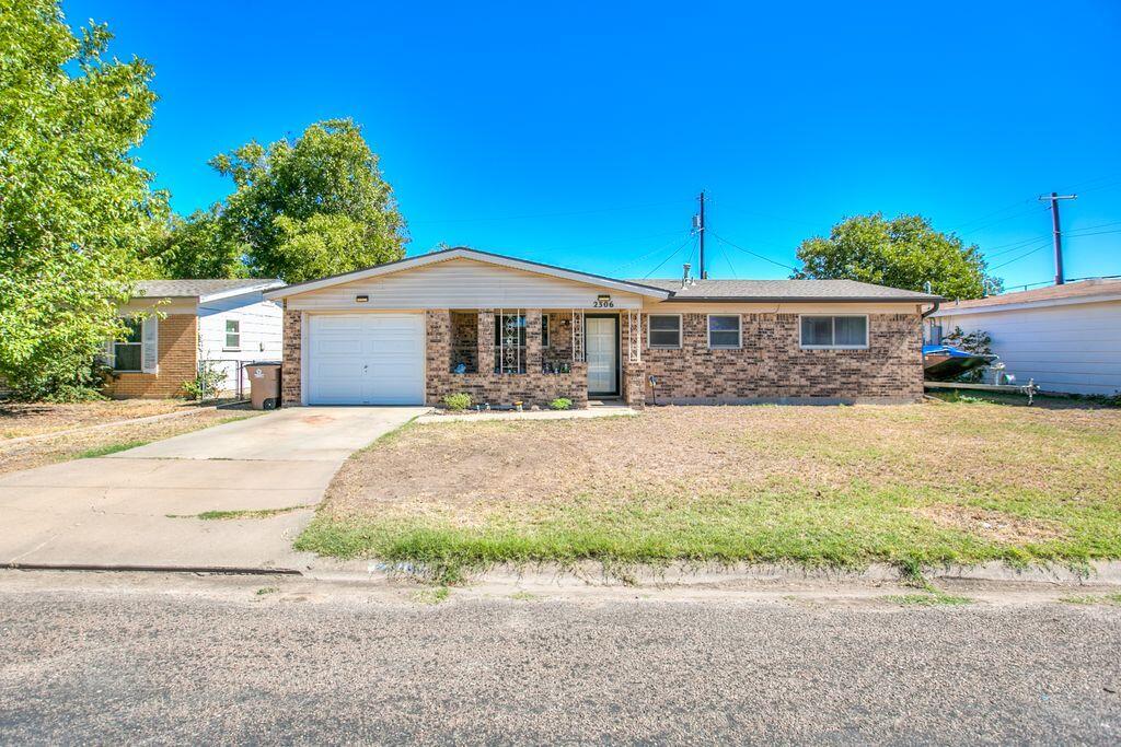 2306 Brown Street Property Photo 1