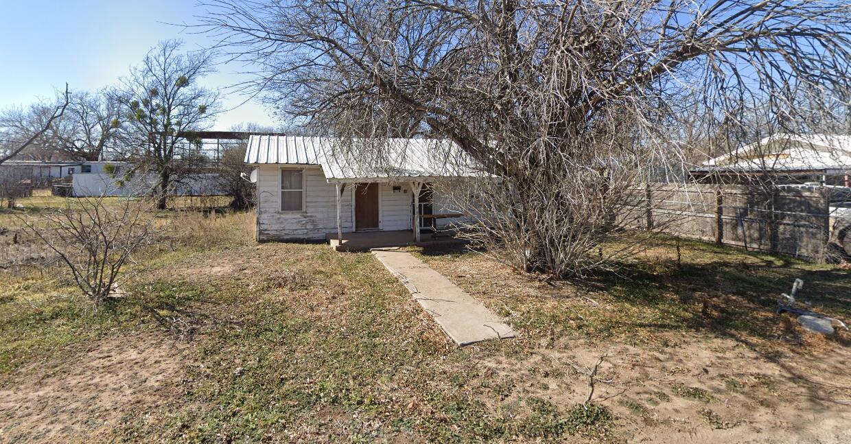 311 Fannin Street