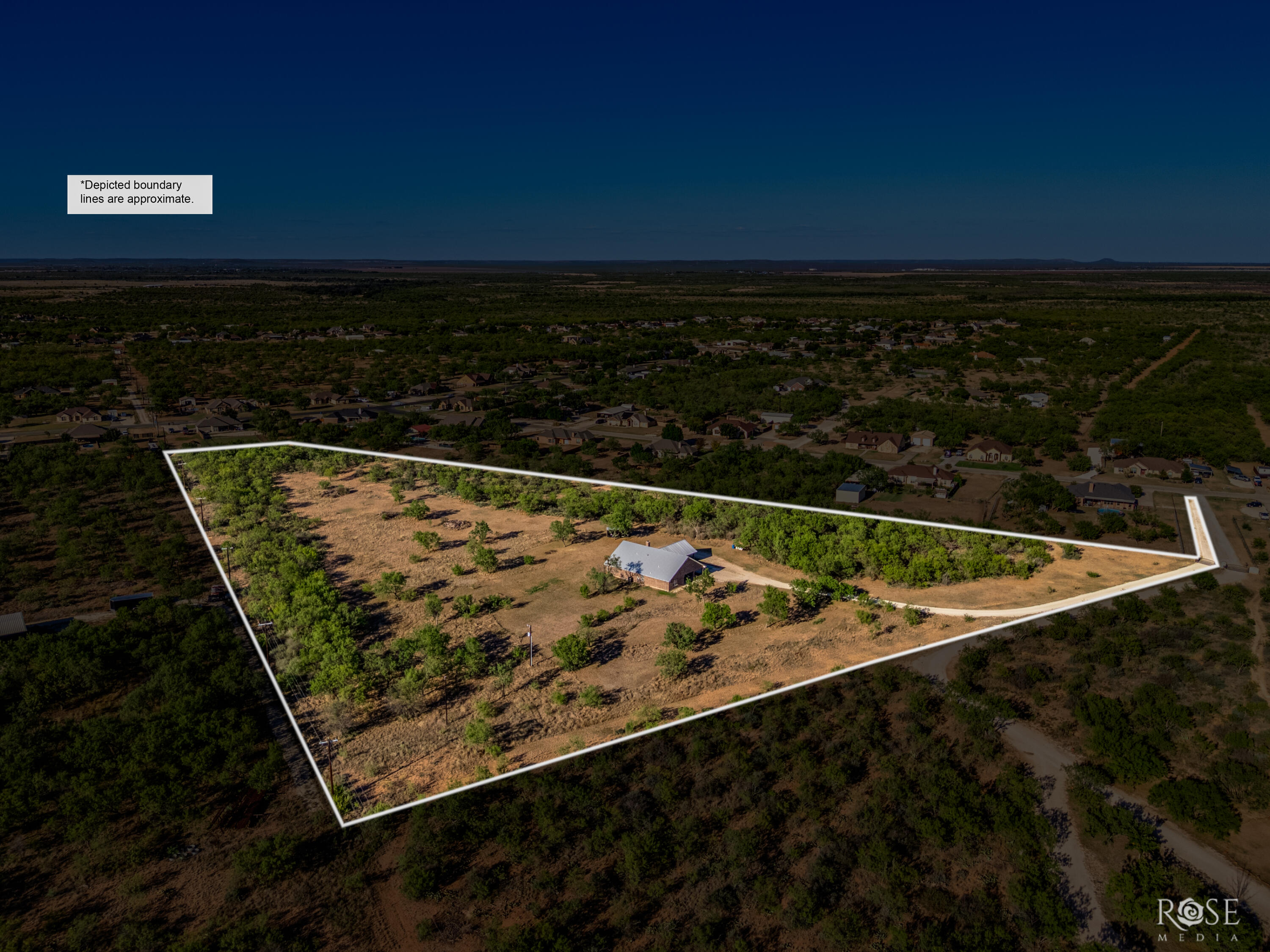 3119 Lakota Lane Property Photo 2