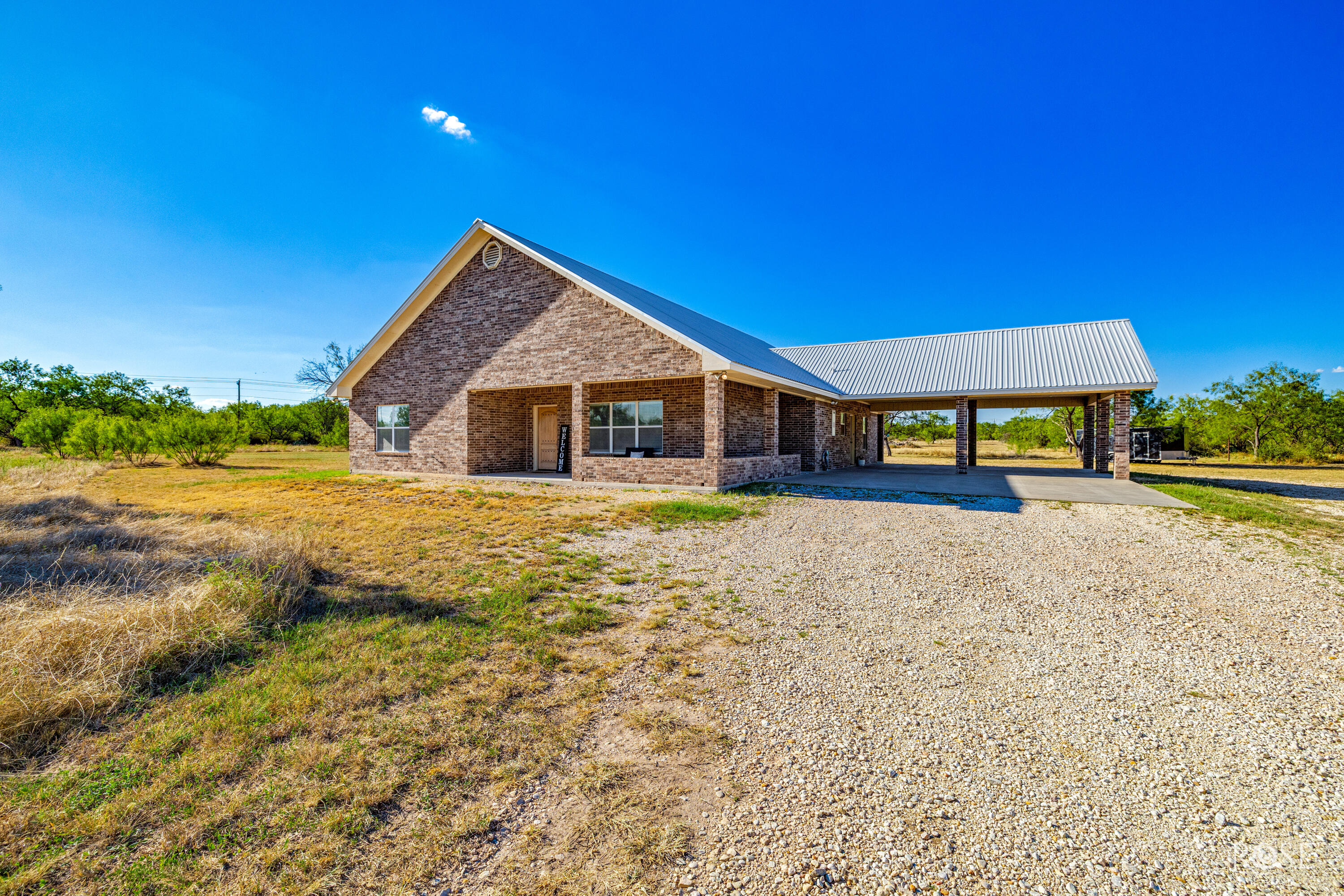 3119 Lakota Lane Property Photo 4