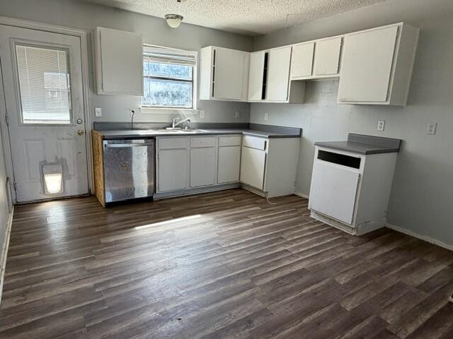 821 Van Zandt Street Property Photo 3