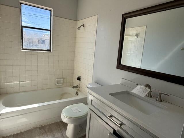 821 Van Zandt Street Property Photo 6