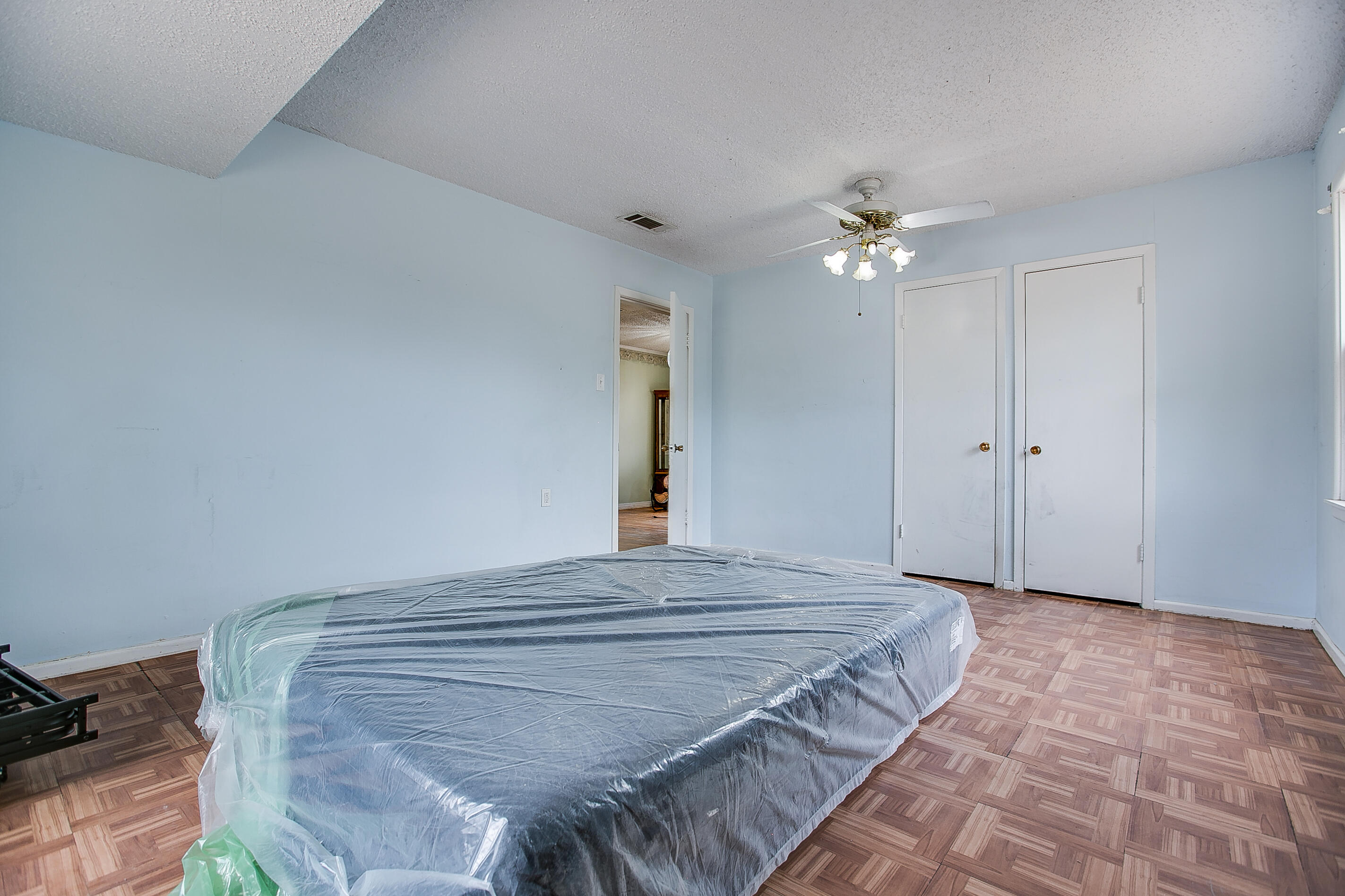 501 E 46th Street Property Photo 19