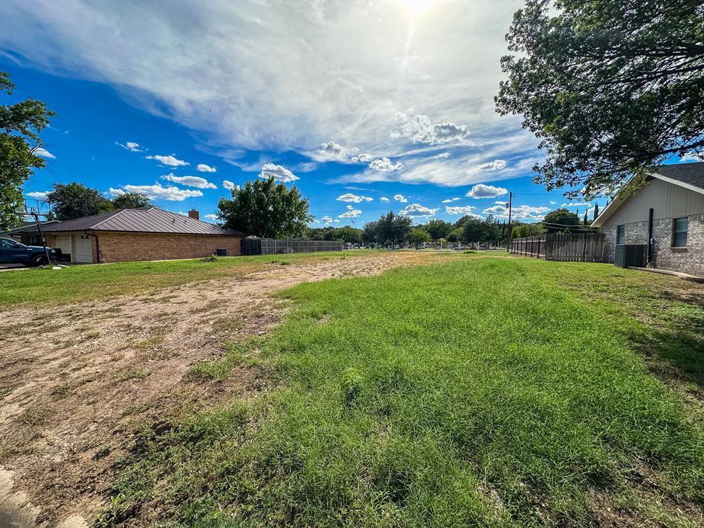 113 Deerwood Drive