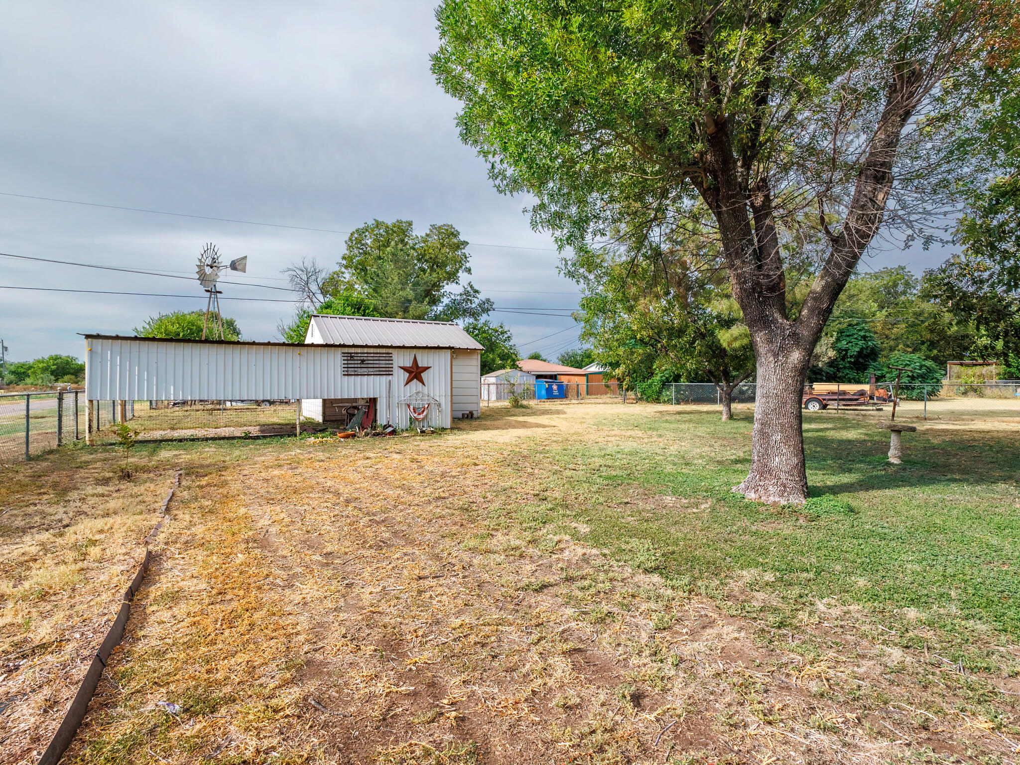 1201 N 10th Street Property Photo 41